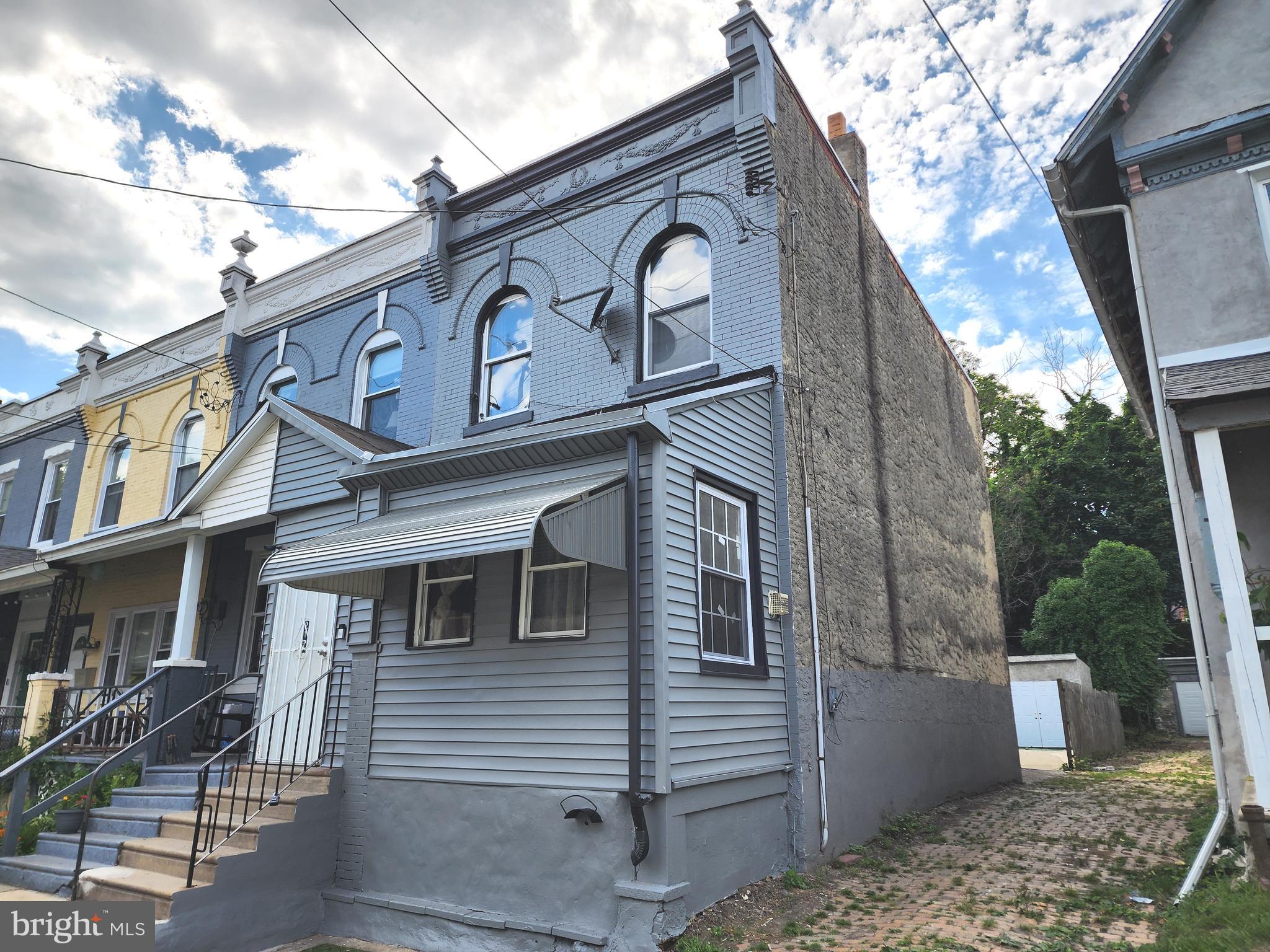 GERMANTOWN (WEST) - Residential