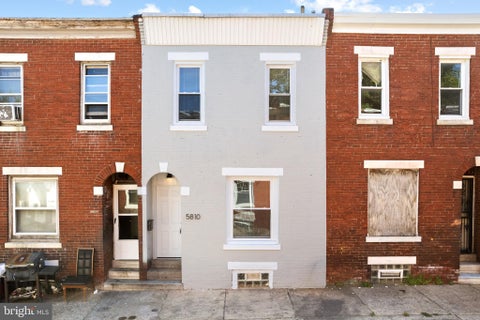 Townhouse For Sale - 5810 Wakefield Street<br/> PHILADELPHIA, PA 19144