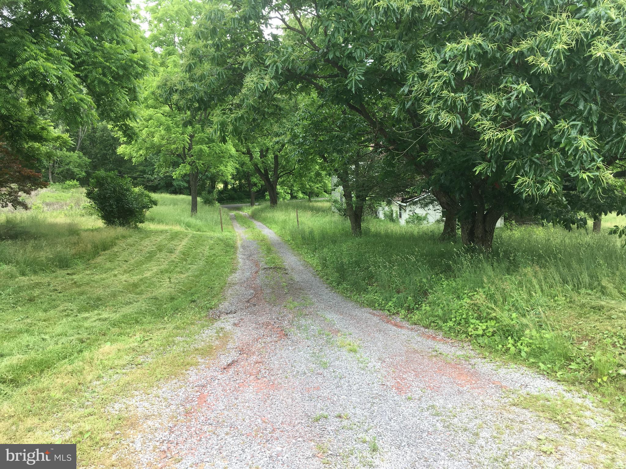 MEL-LON EAST - Residential