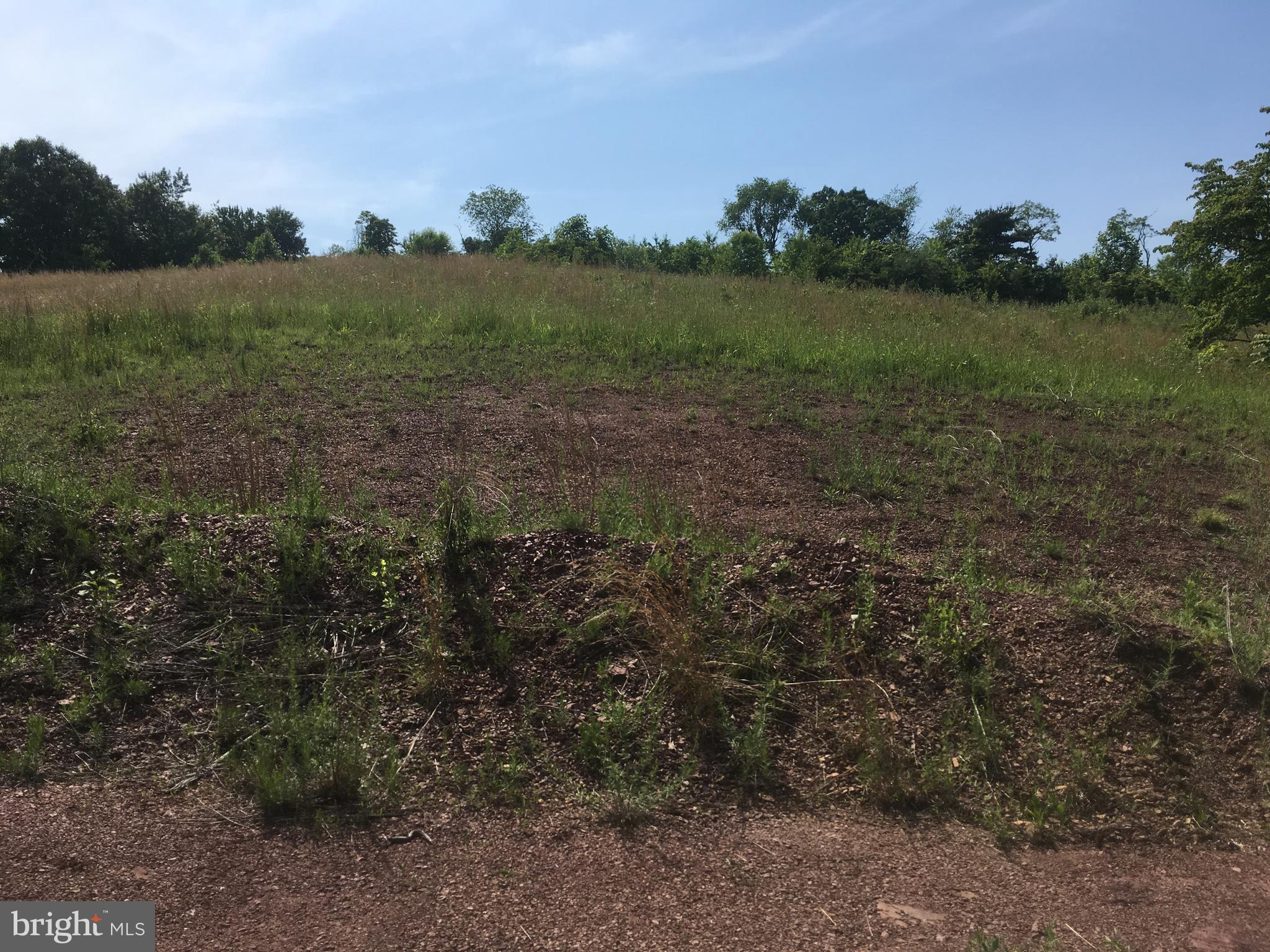 MEL-LON EAST - Residential