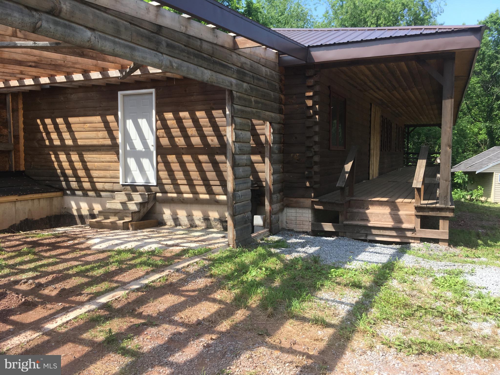 MEL-LON EAST - Residential