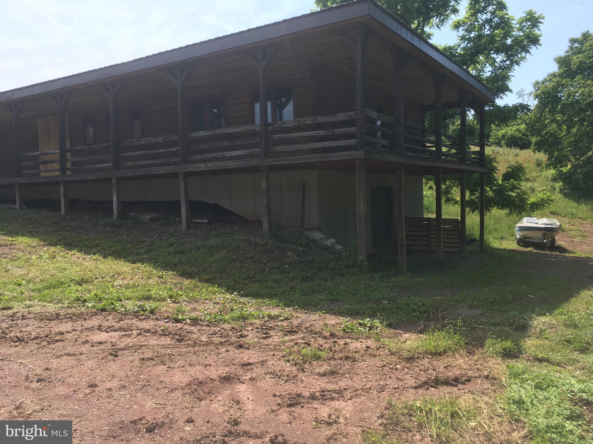 MEL-LON EAST - Residential