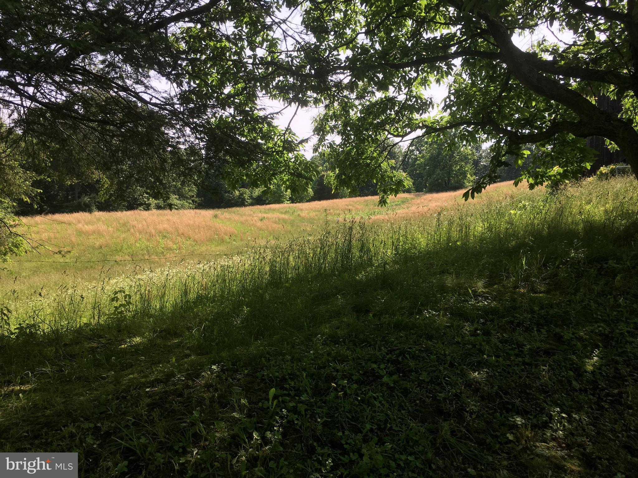 MEL-LON EAST - Residential