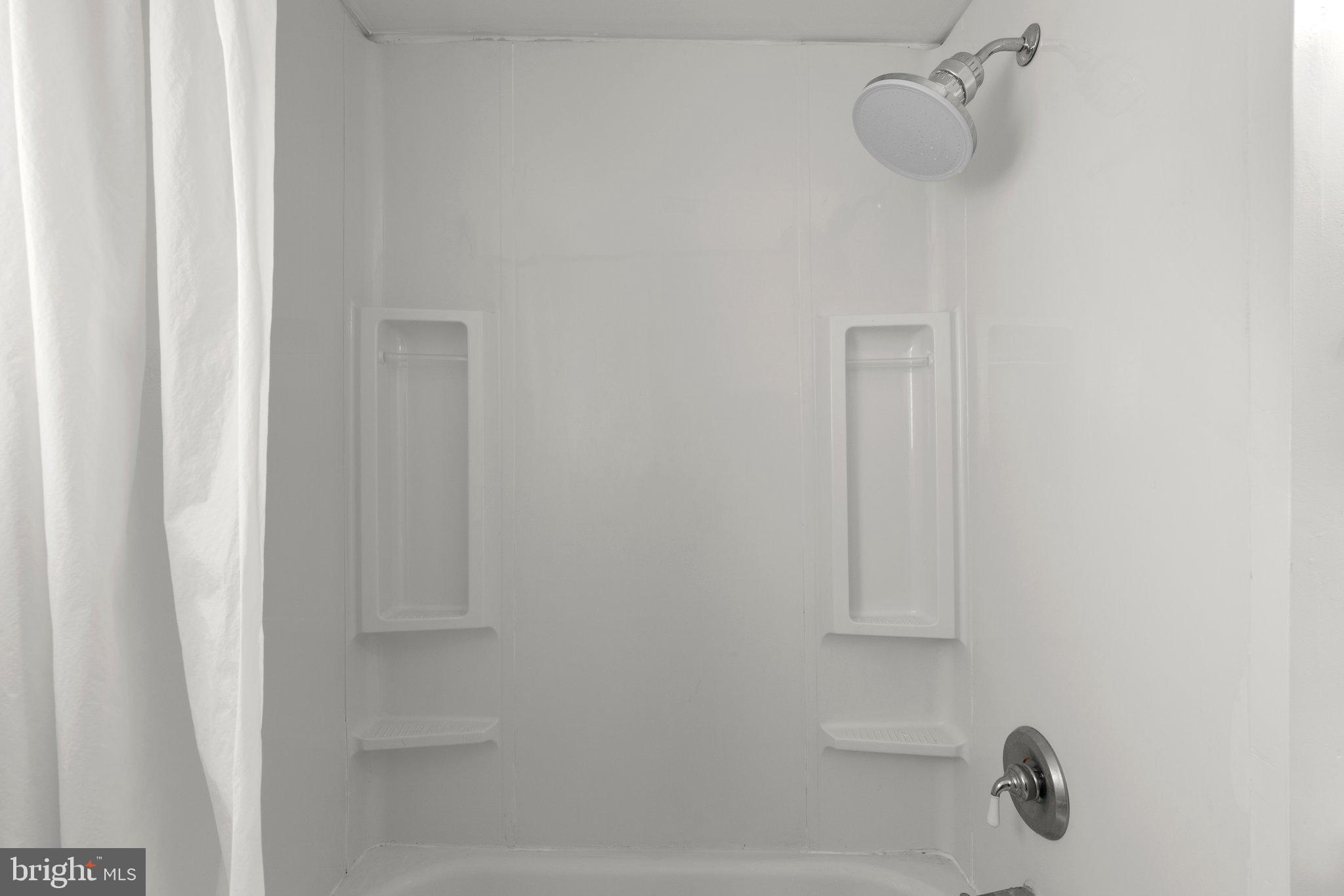 BUTCHERS HILL - Residential