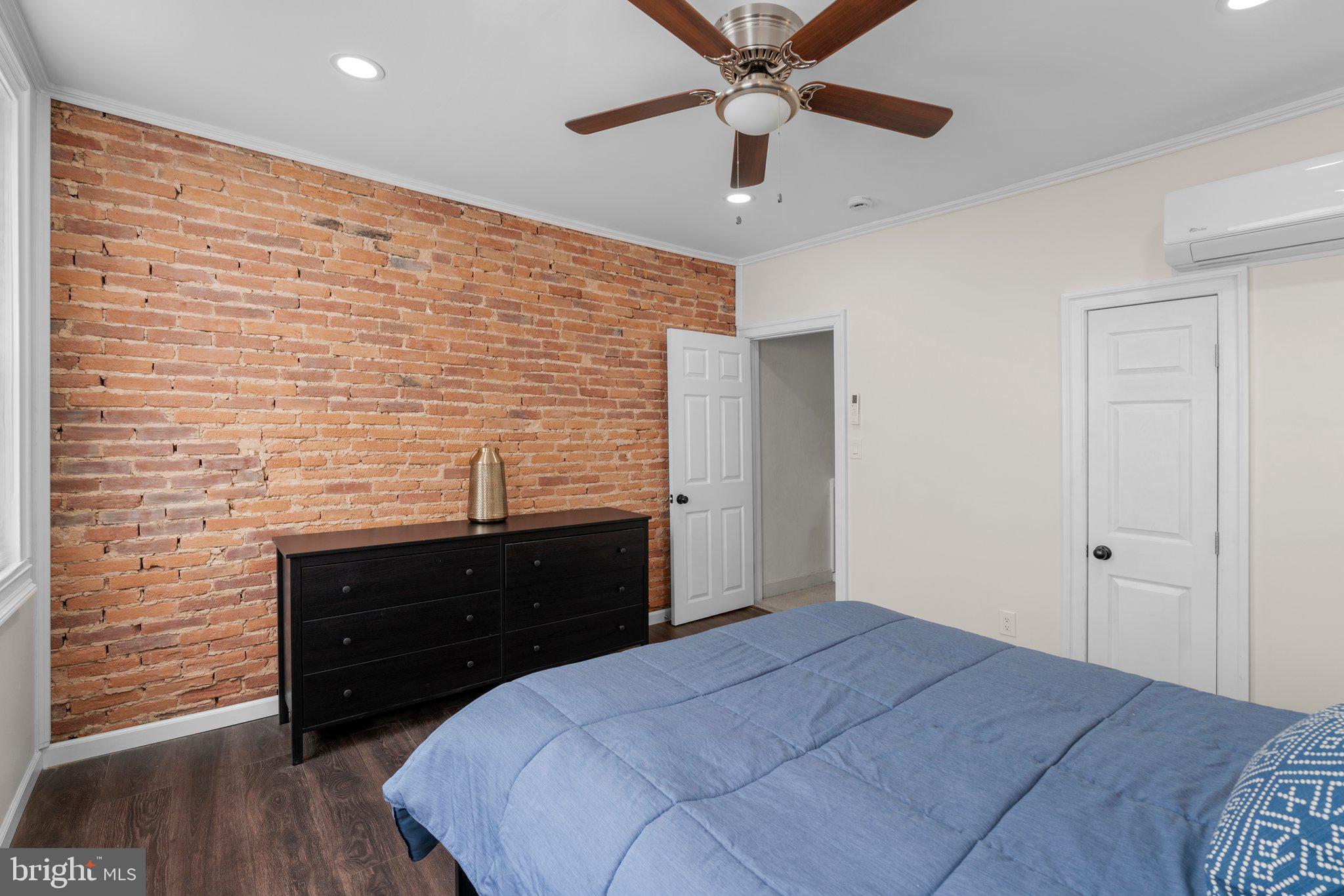 BUTCHERS HILL - Residential