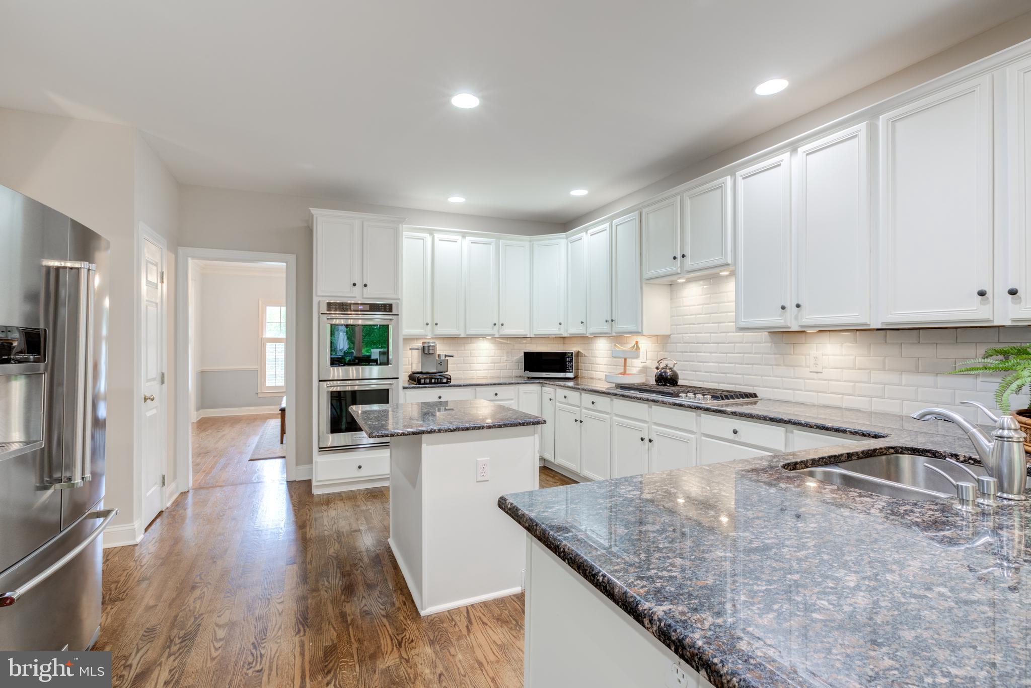 THE RESERVE - Residential