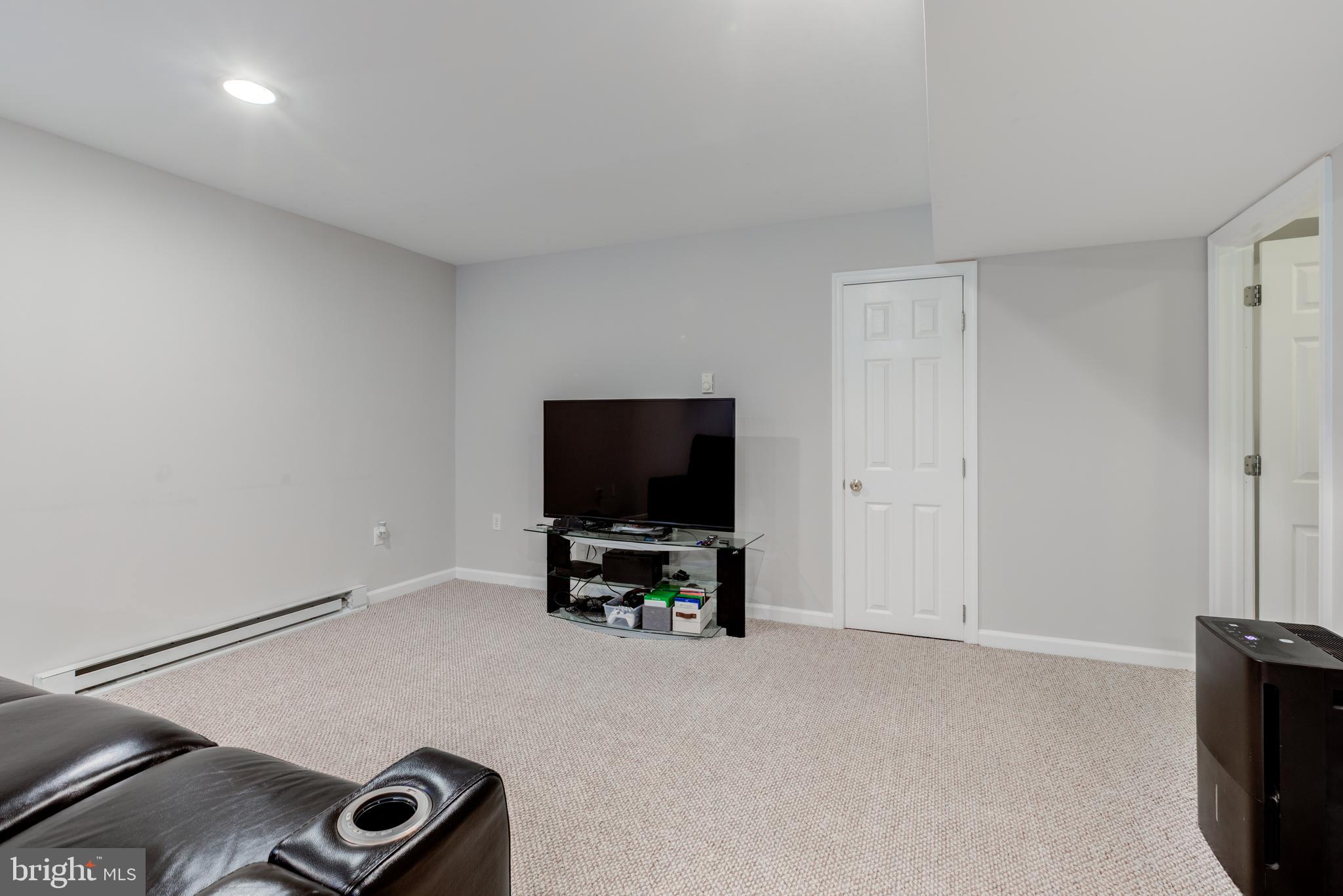 THE RESERVE - Residential