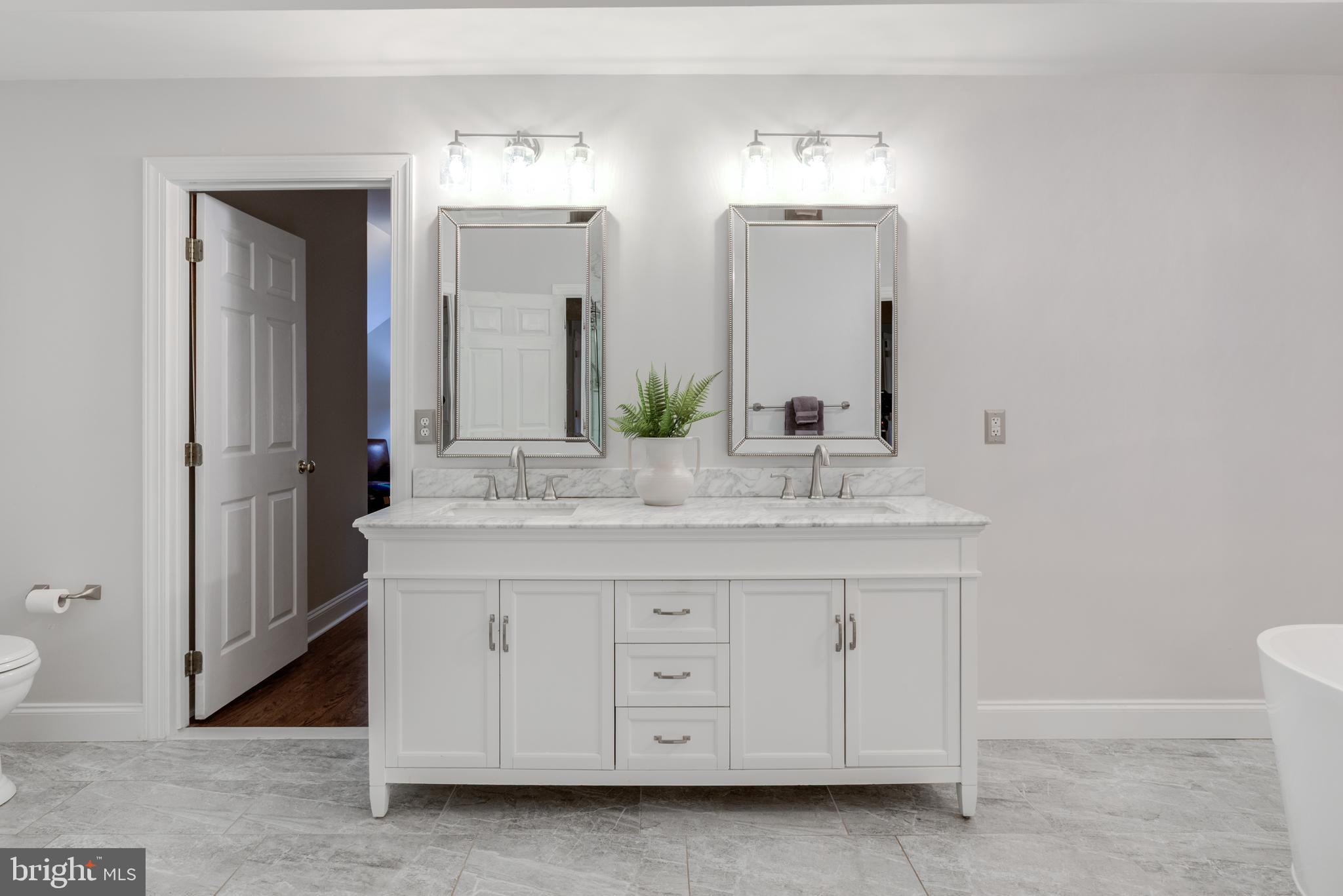 THE RESERVE - Residential