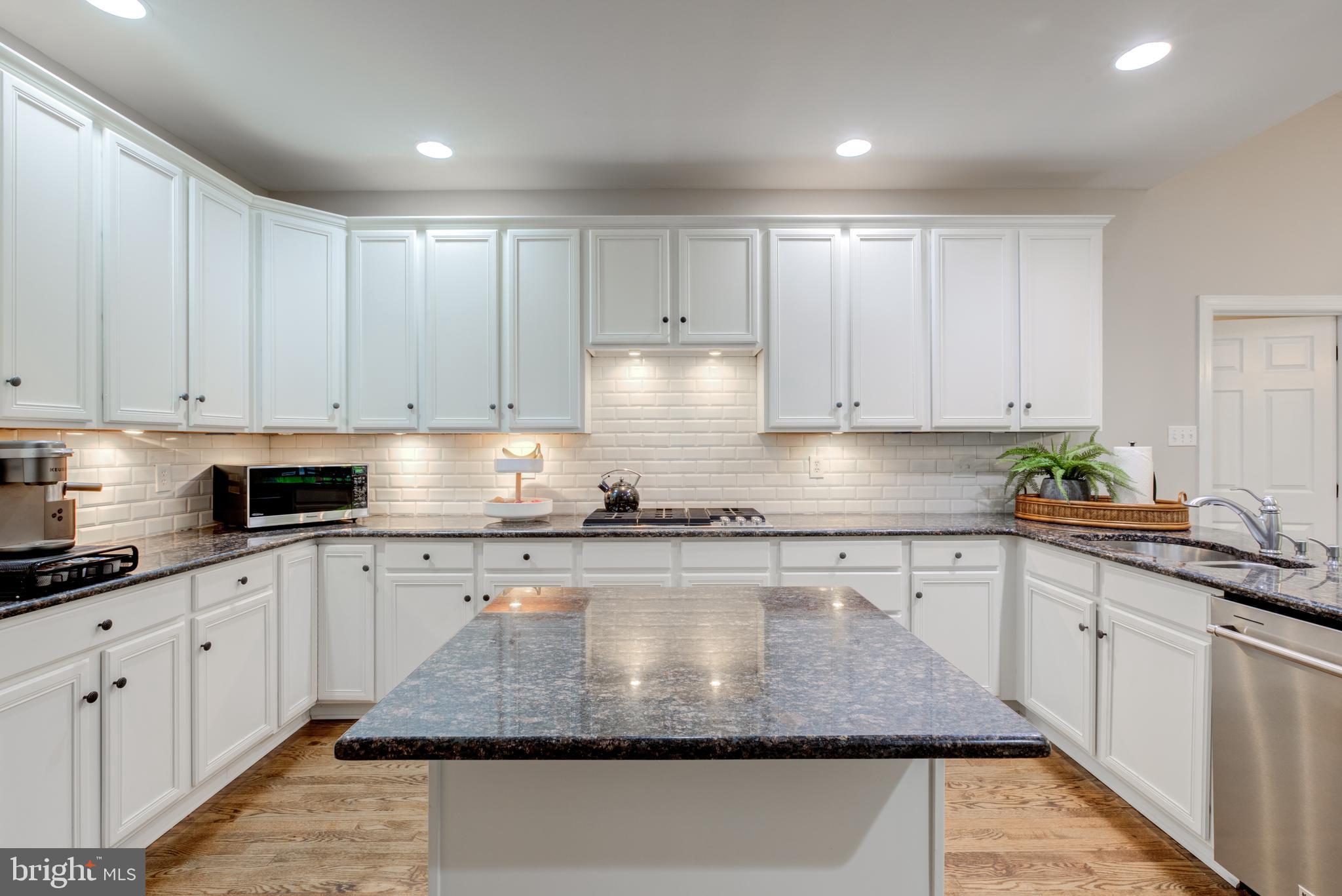 THE RESERVE - Residential