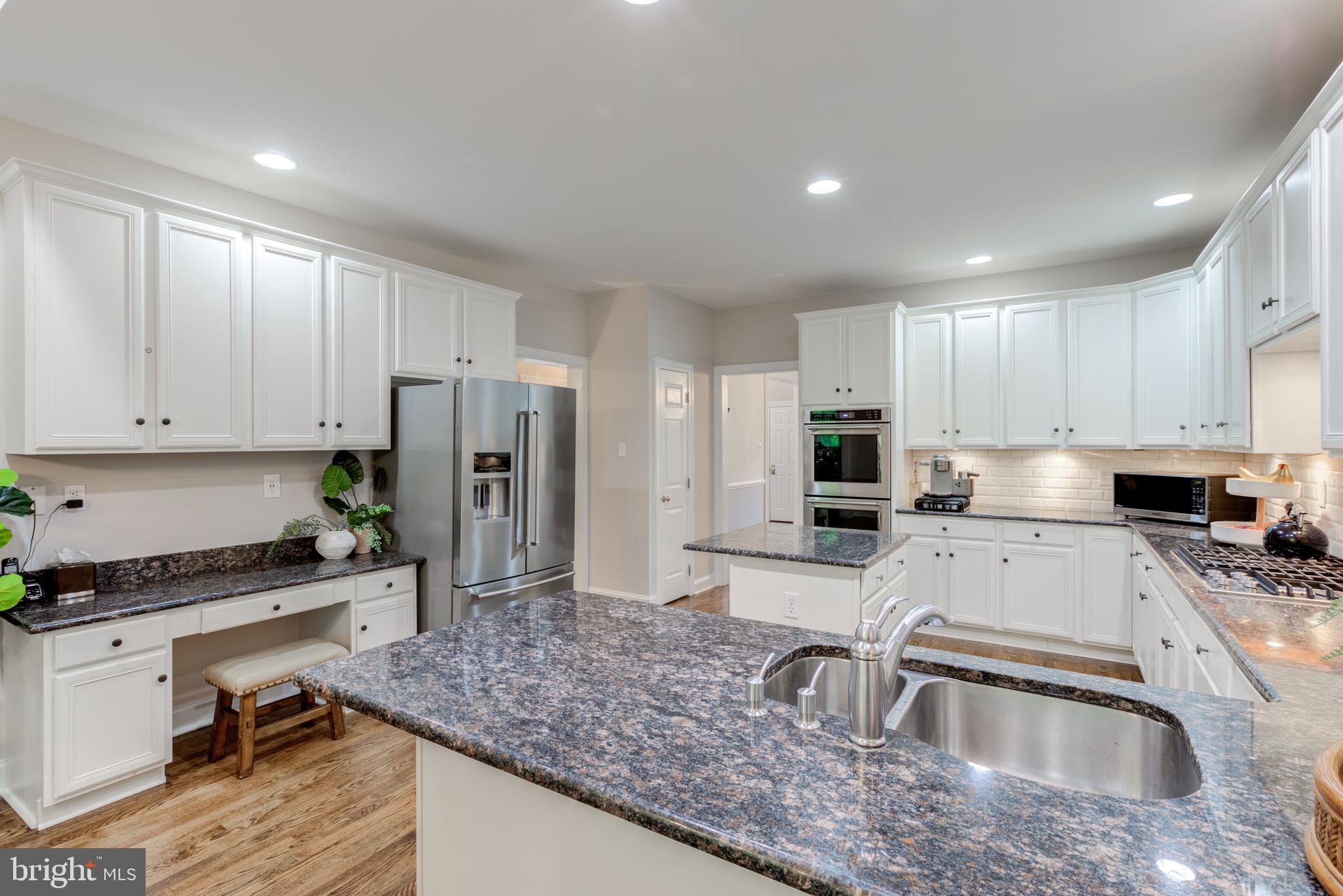 THE RESERVE - Residential