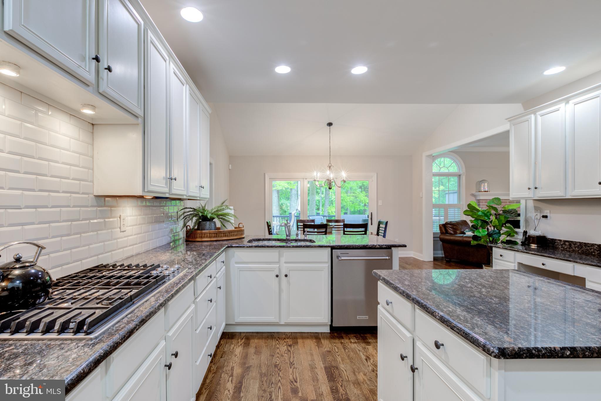 THE RESERVE - Residential