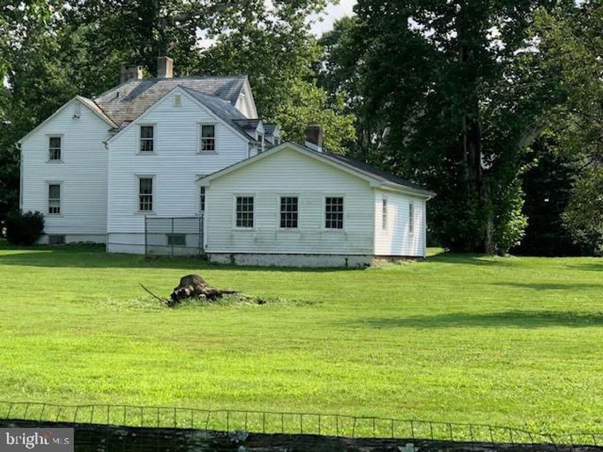 This 7.0-acre lot has received Preliminary Plan approval for 3 residential building lots of 25,000 sf each plus a daycare center lot with a 6,700 sf building to be built; and a lot with the existing farmhouse and barn.