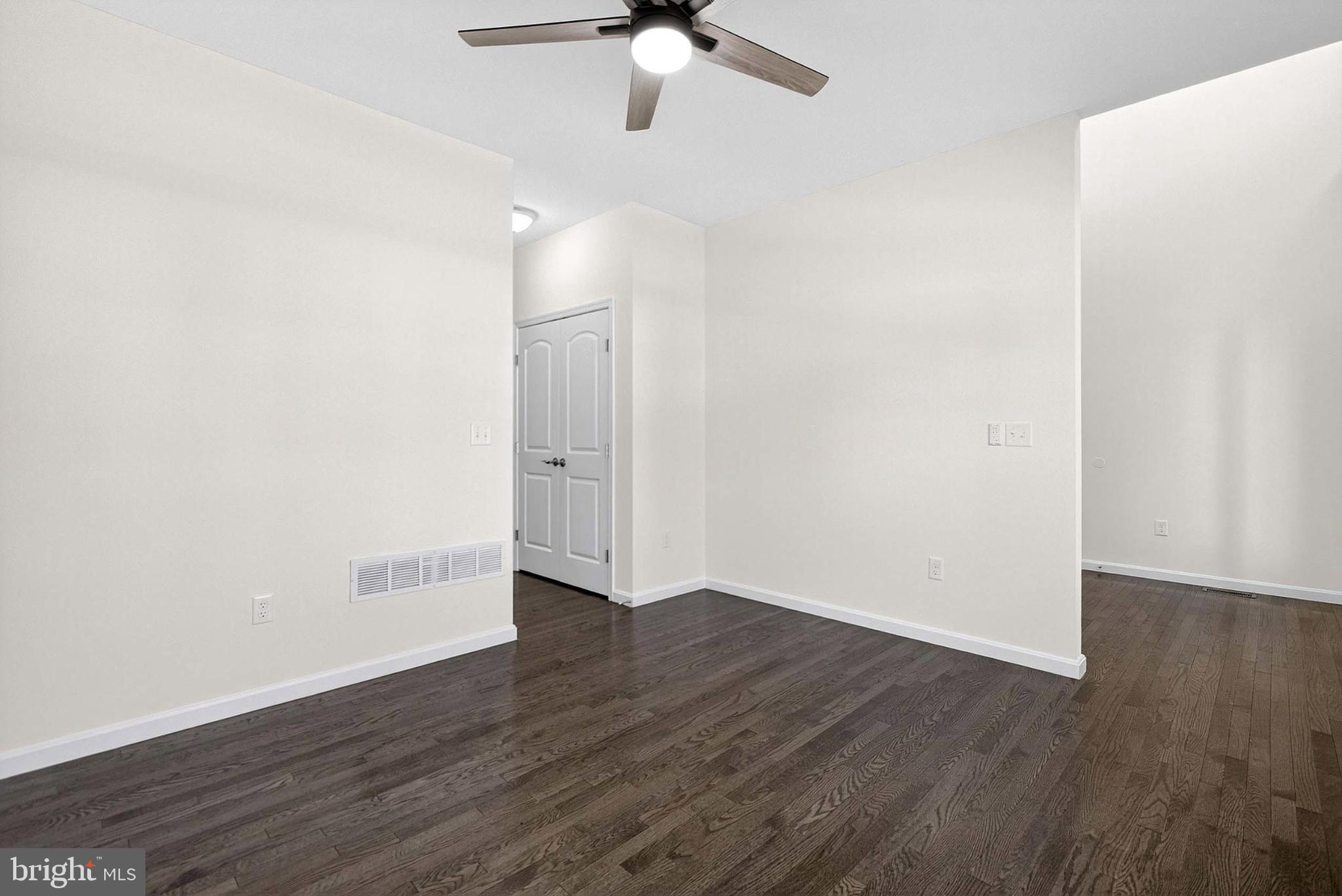 BARRETT FARM - Residential