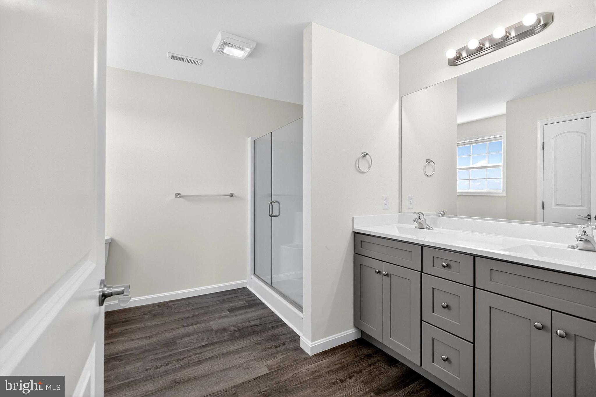 BARRETT FARM - Residential