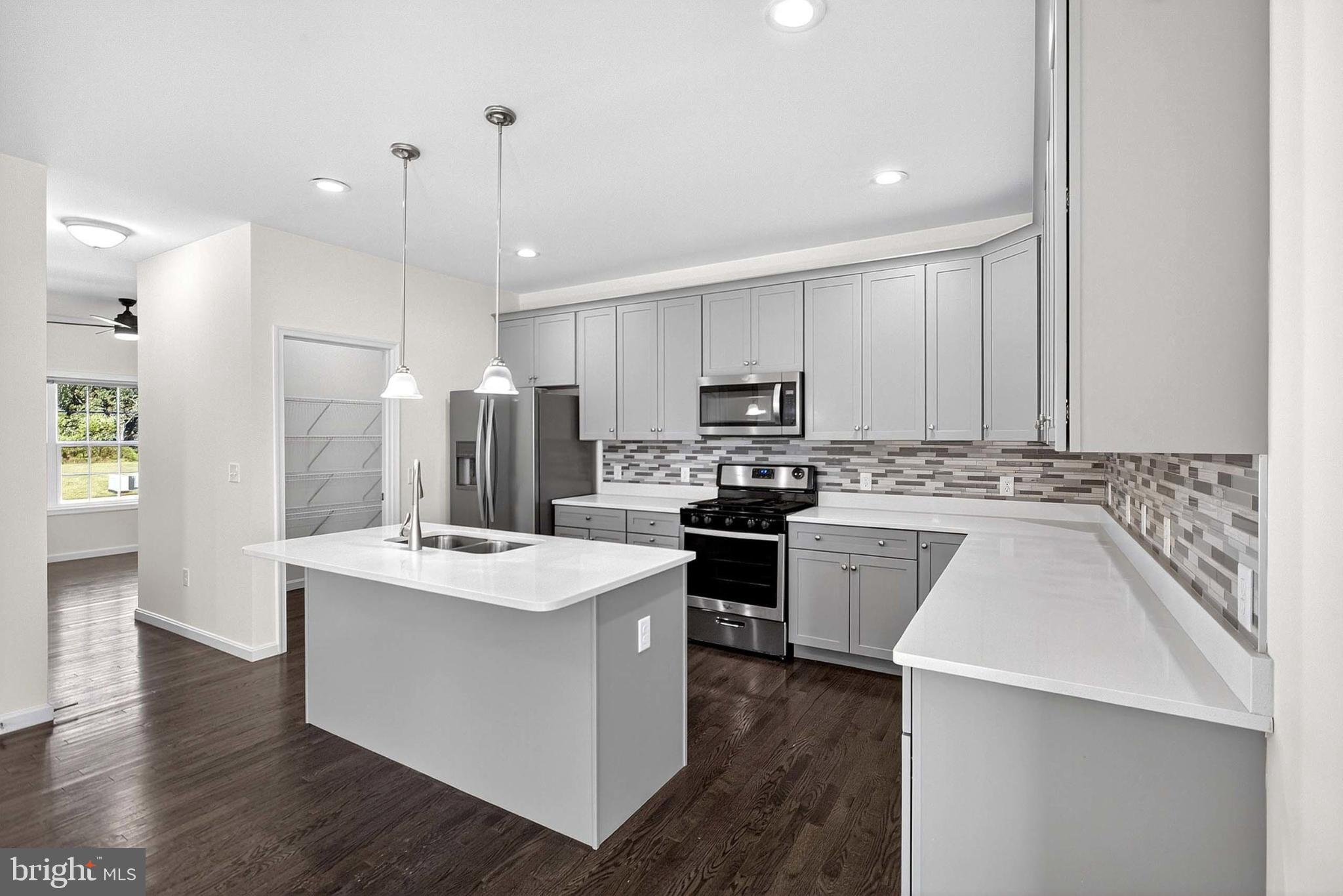 BARRETT FARM - Residential