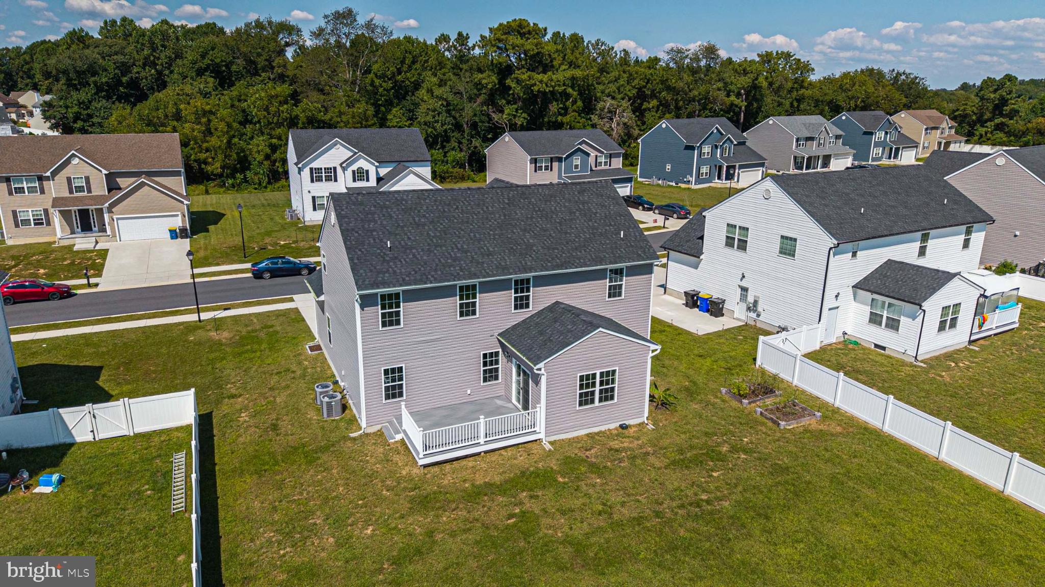 BARRETT FARM - Residential