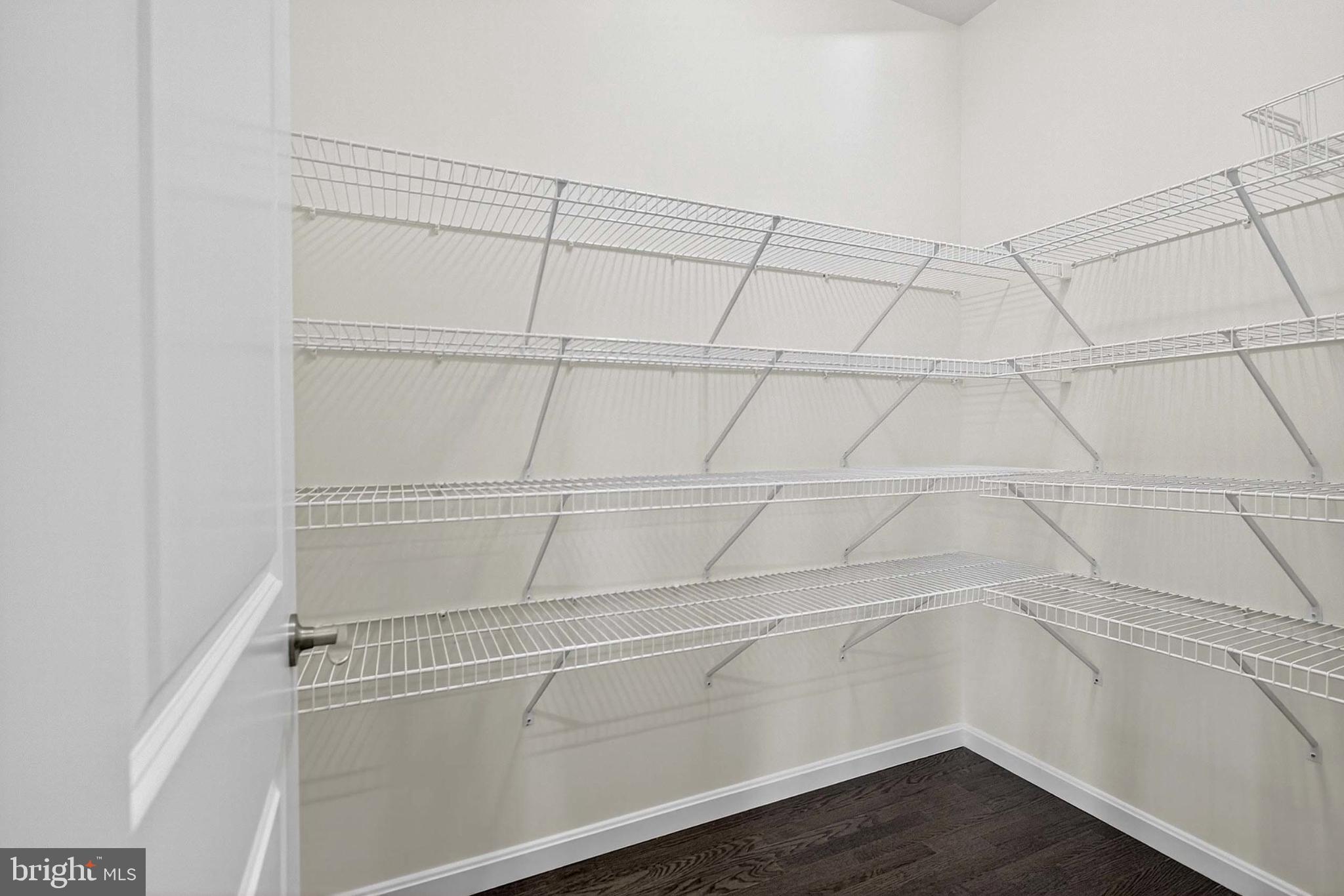 BARRETT FARM - Residential