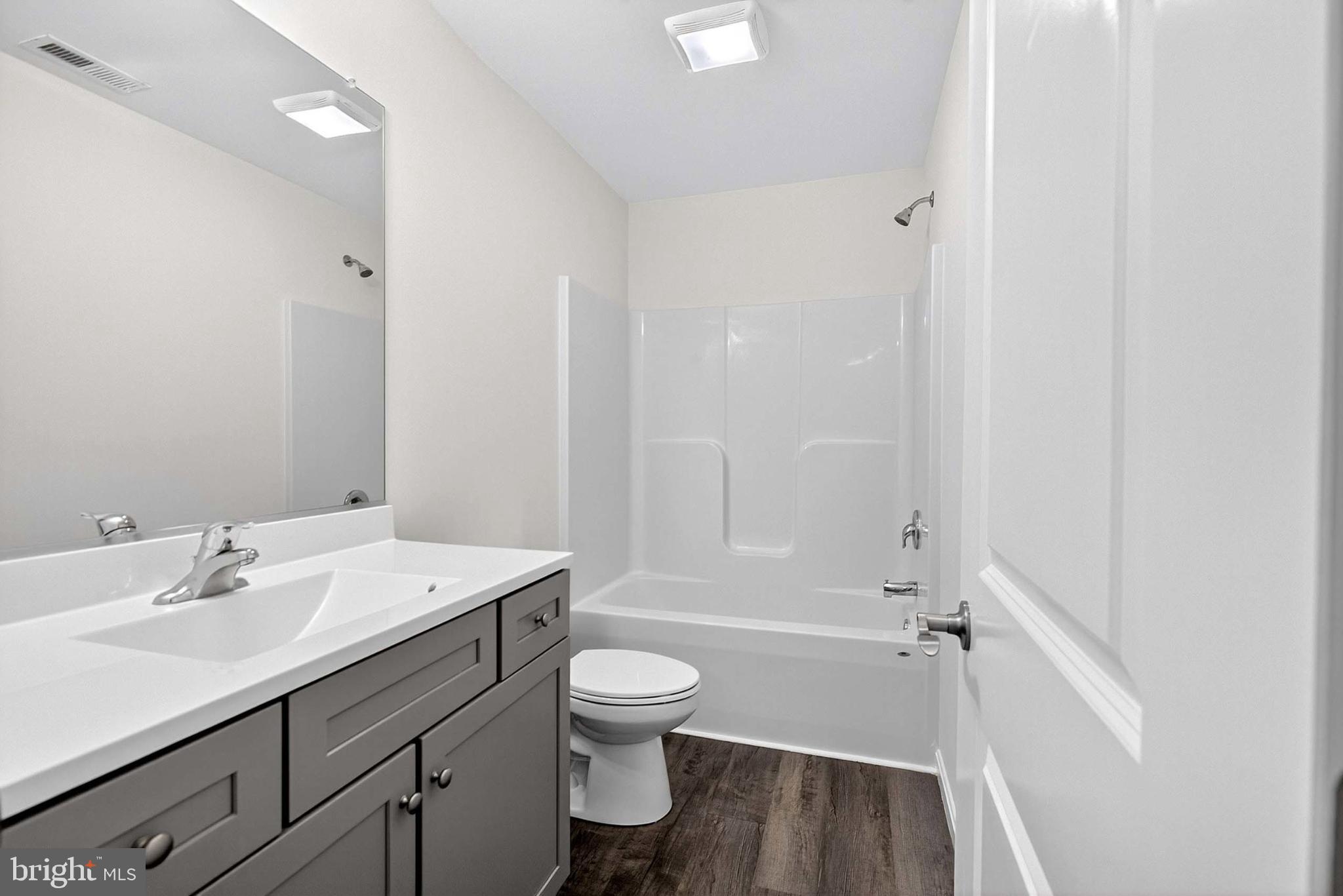 BARRETT FARM - Residential