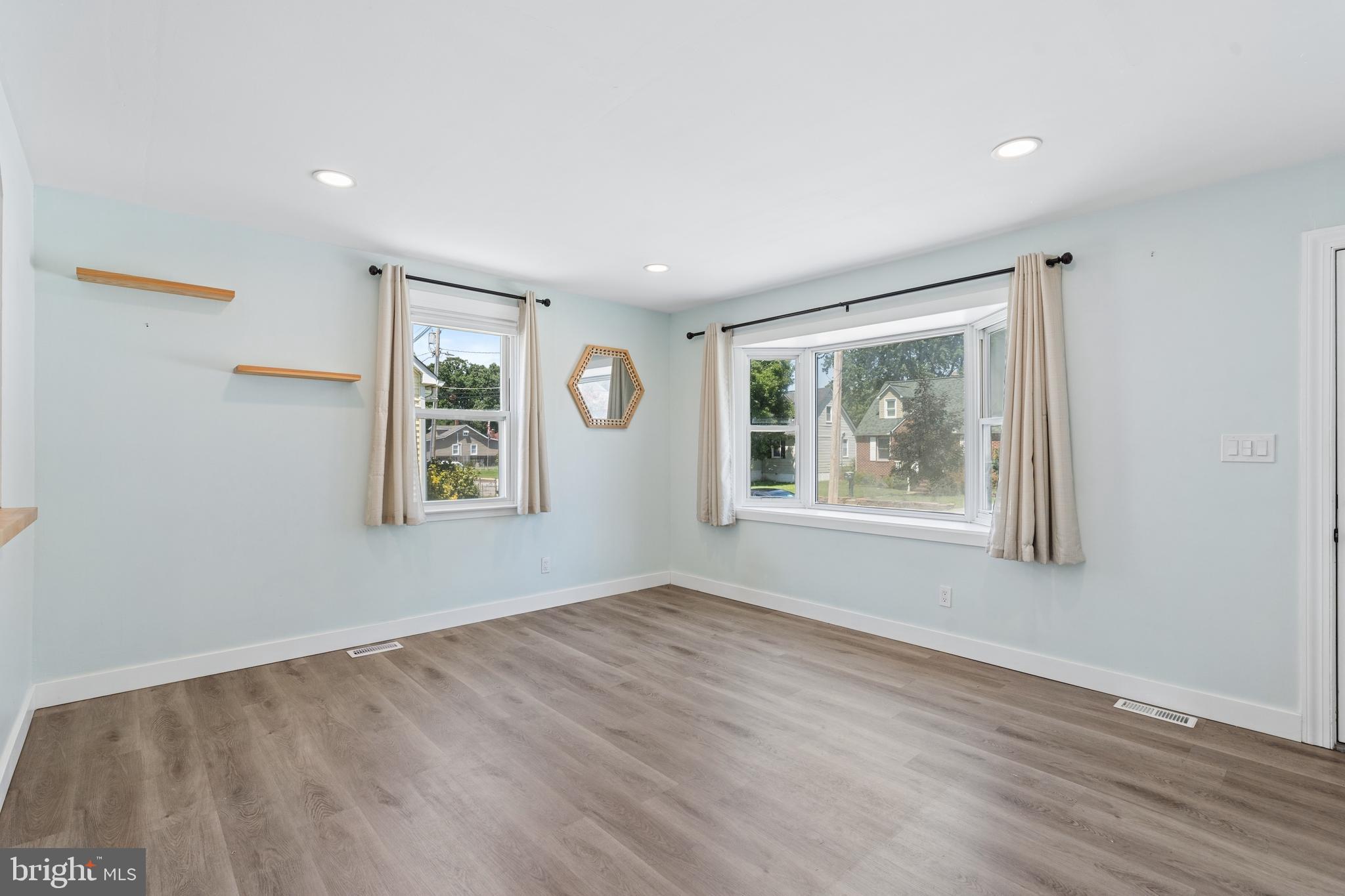 312 MAPLE AVENUE