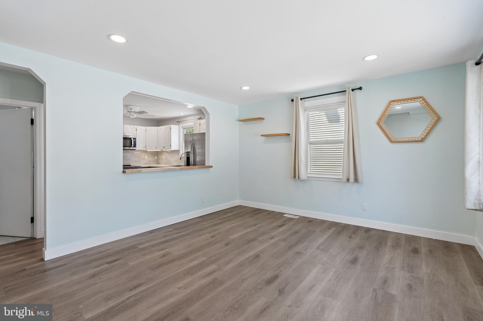 312 MAPLE AVENUE