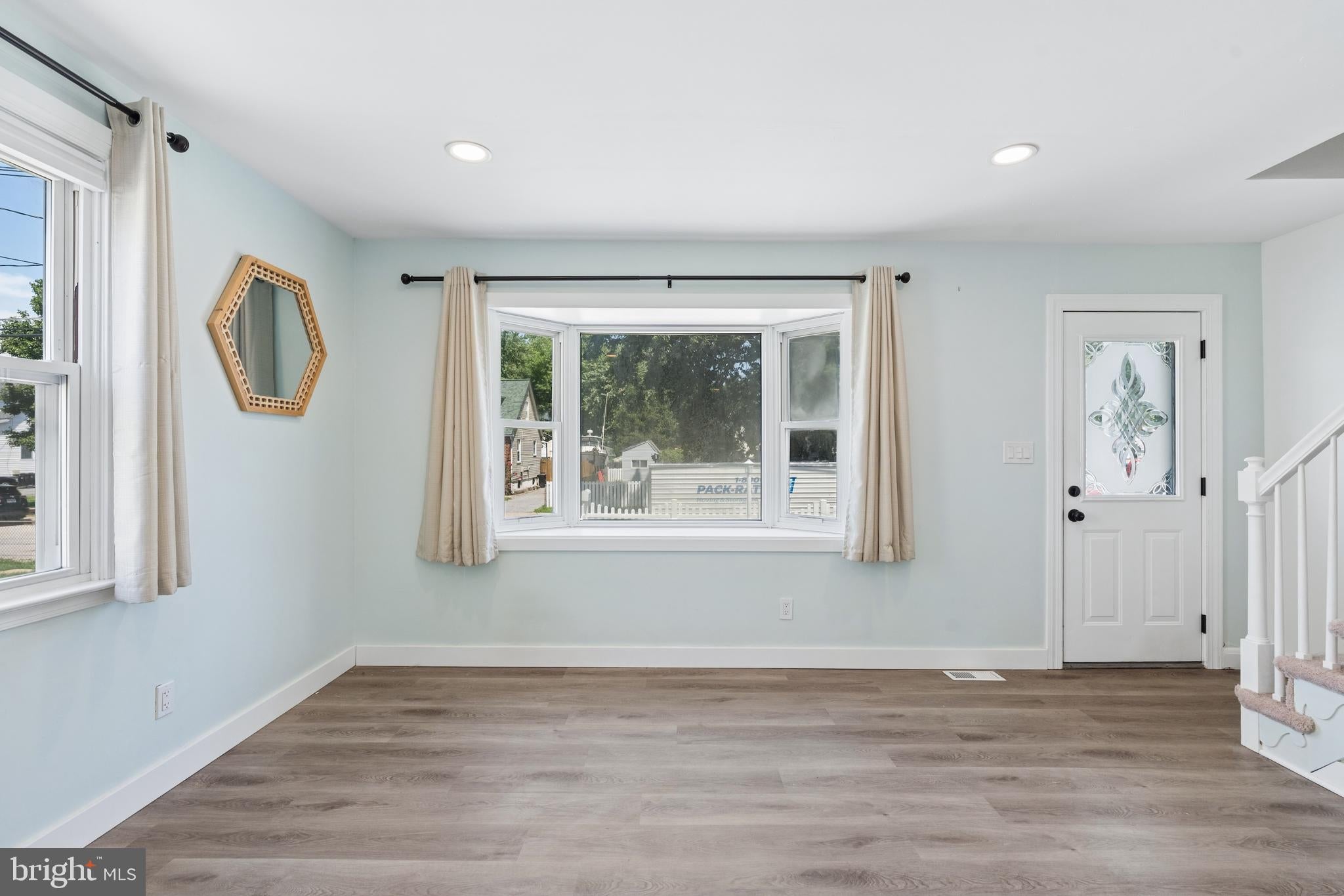 312 MAPLE AVENUE