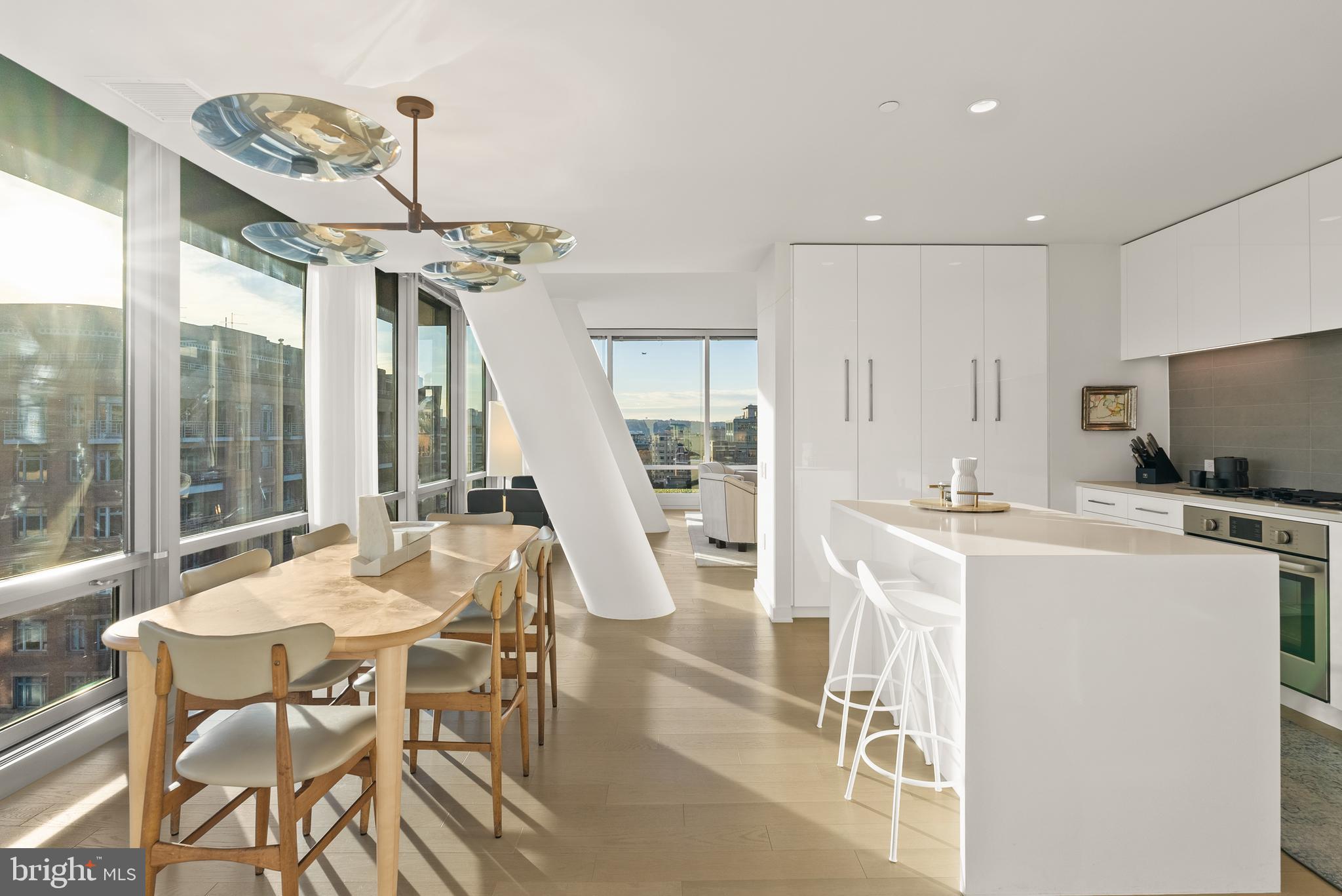 WEST END - Residential