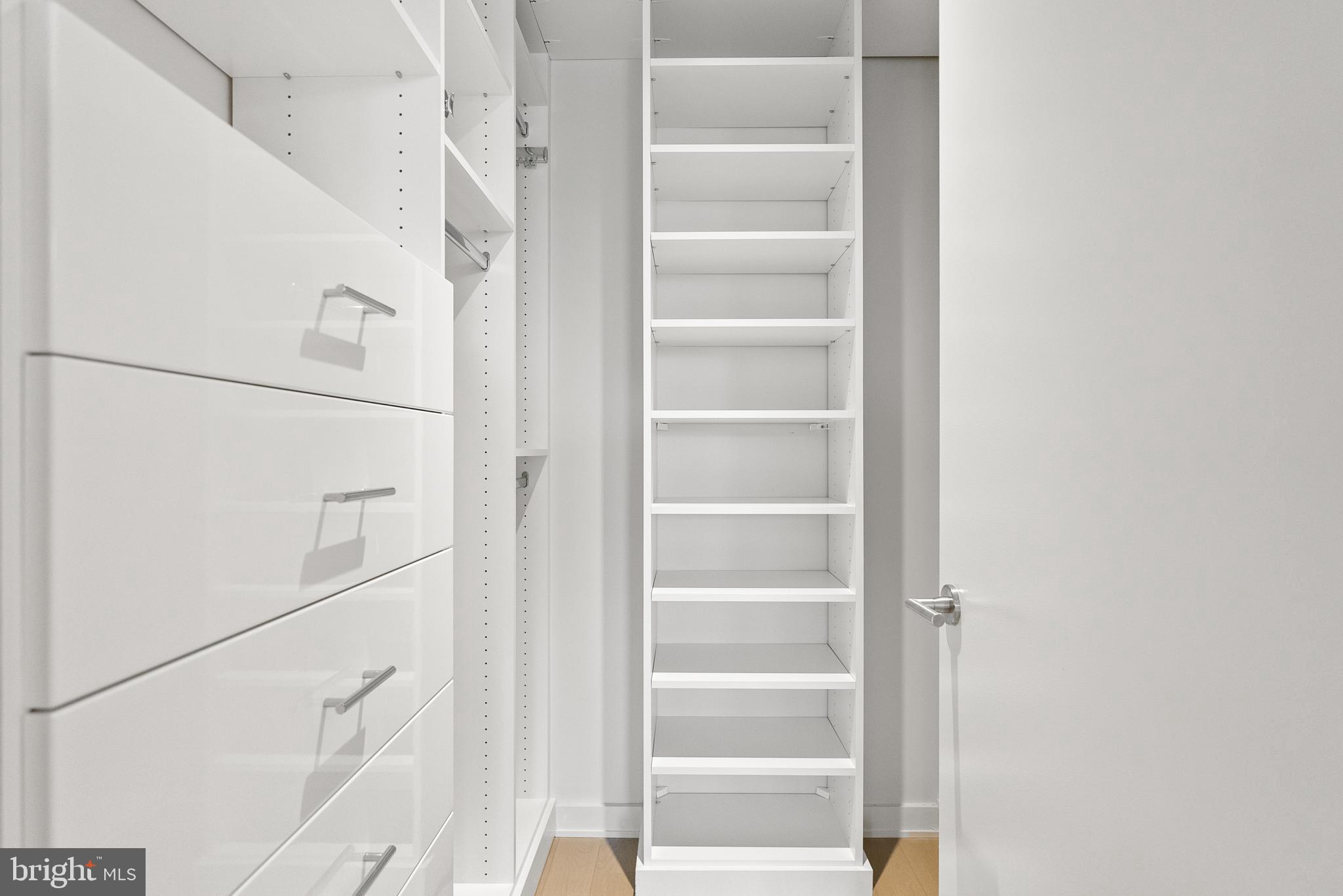 WEST END - Residential