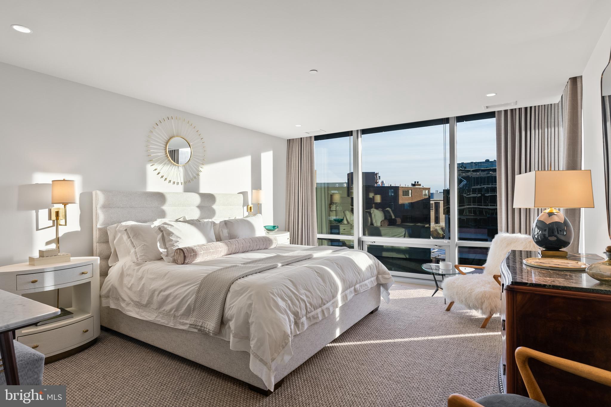 WEST END - Residential