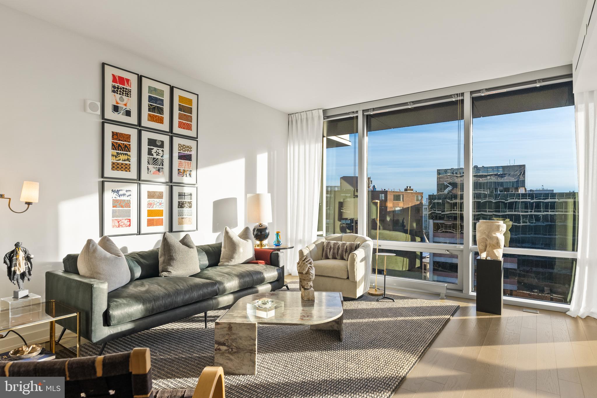 WEST END - Residential