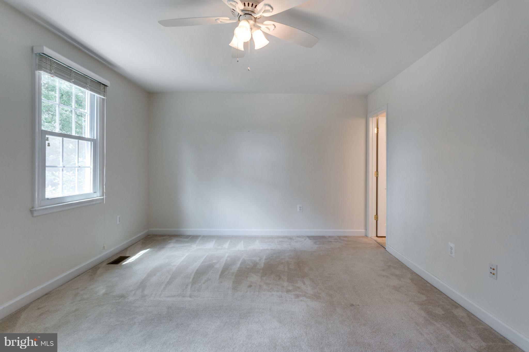 WATERFORD - Residential Lease