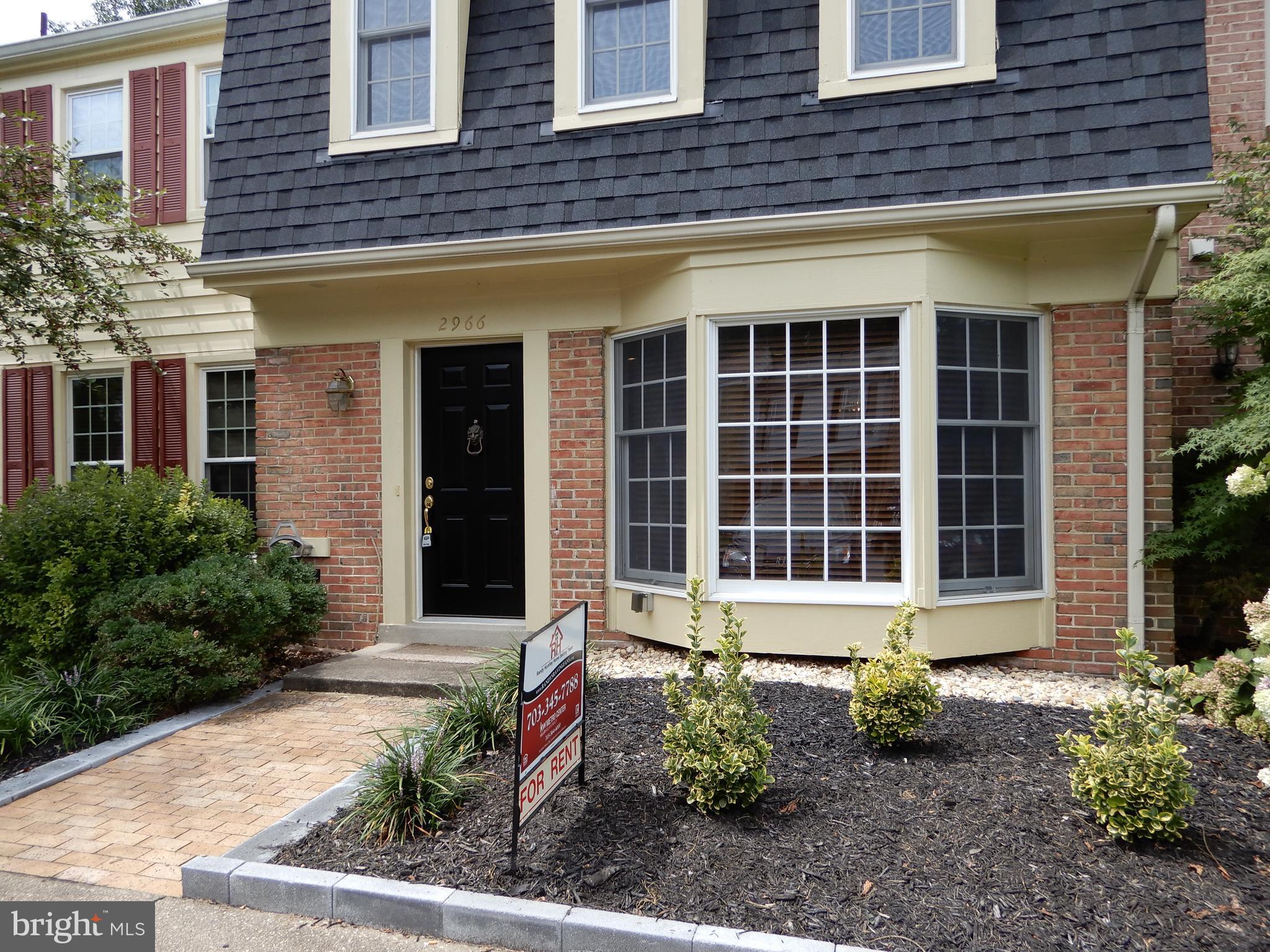 WATERFORD - Residential Lease