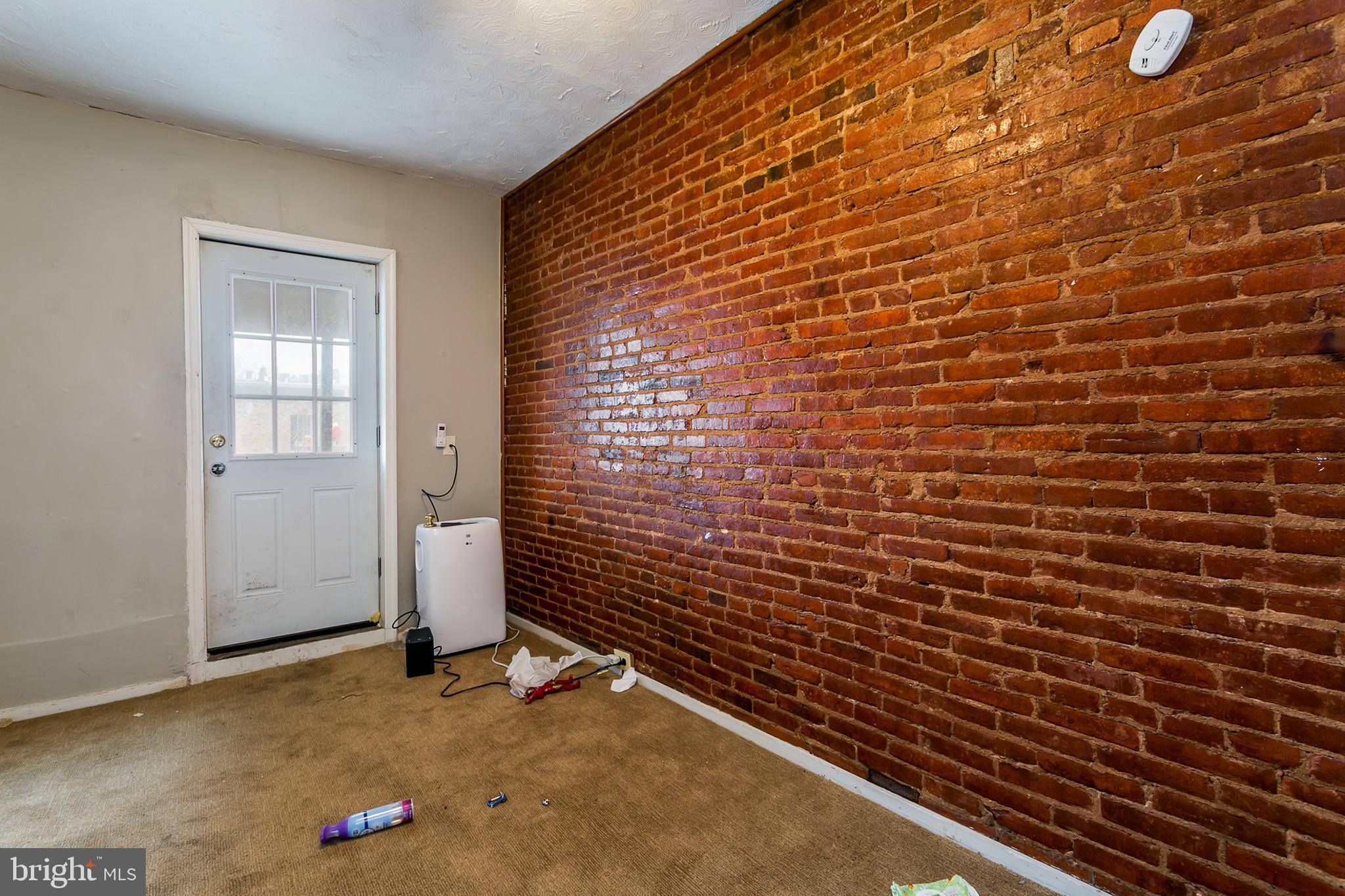 STATION NORTH ARTS DISTRICT - Residential Income