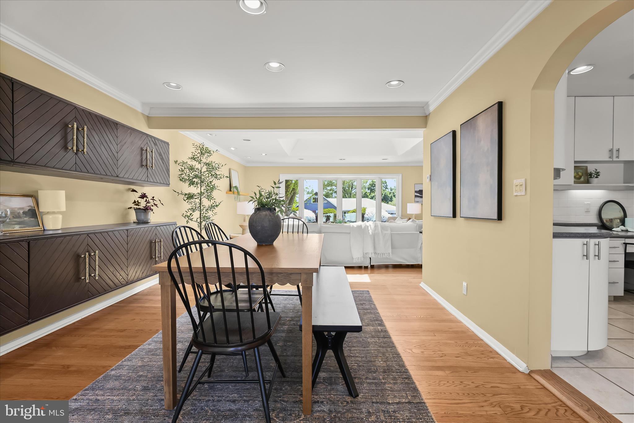 LONG MEADOW ESTATES - Residential