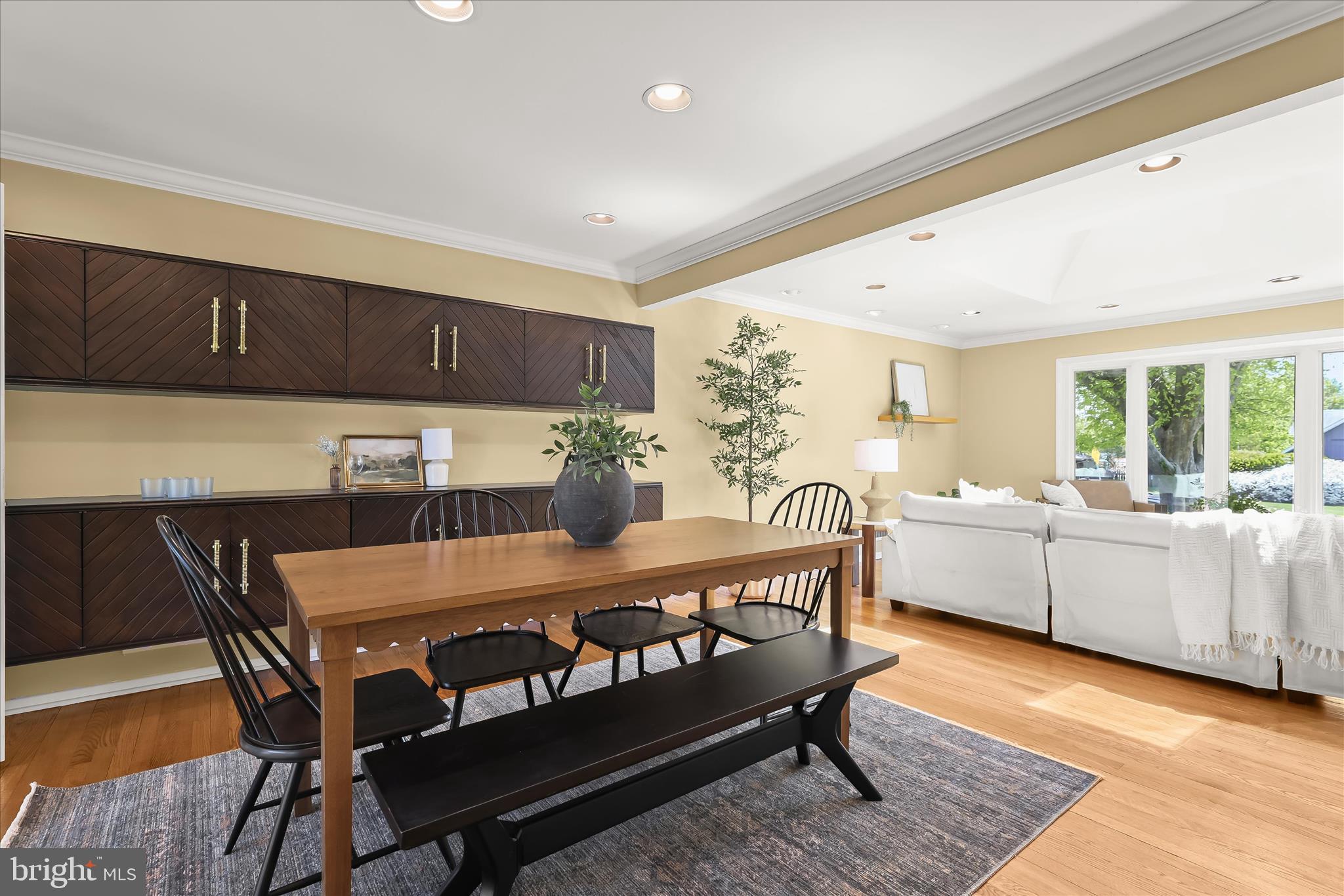 LONG MEADOW ESTATES - Residential