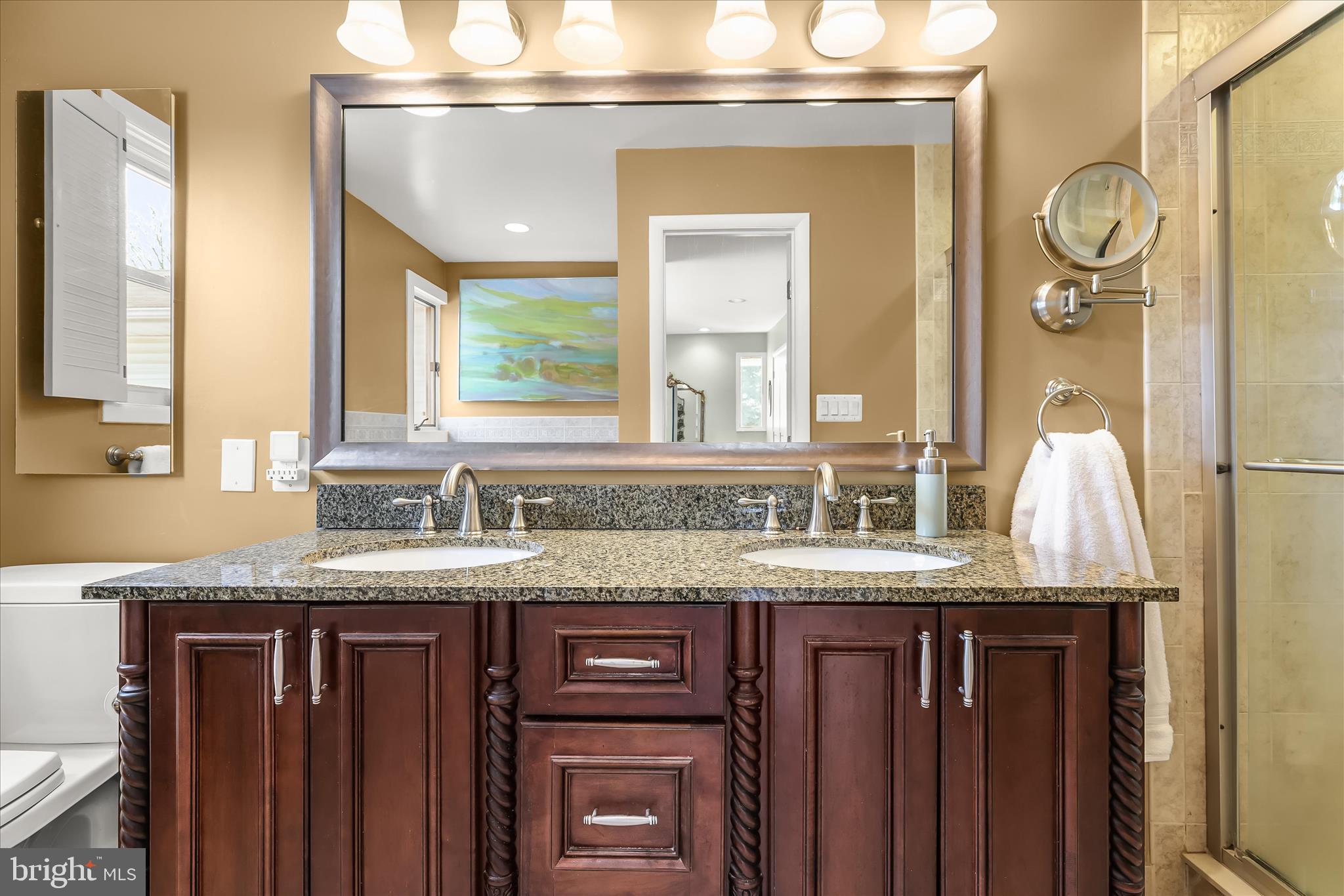 LONG MEADOW ESTATES - Residential