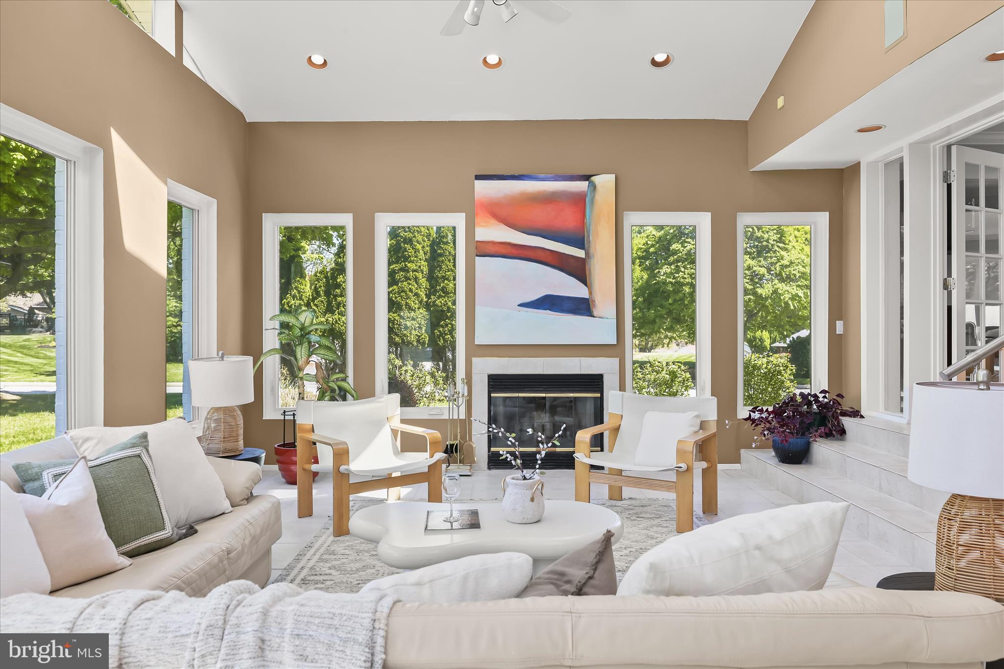 LONG MEADOW ESTATES - Residential