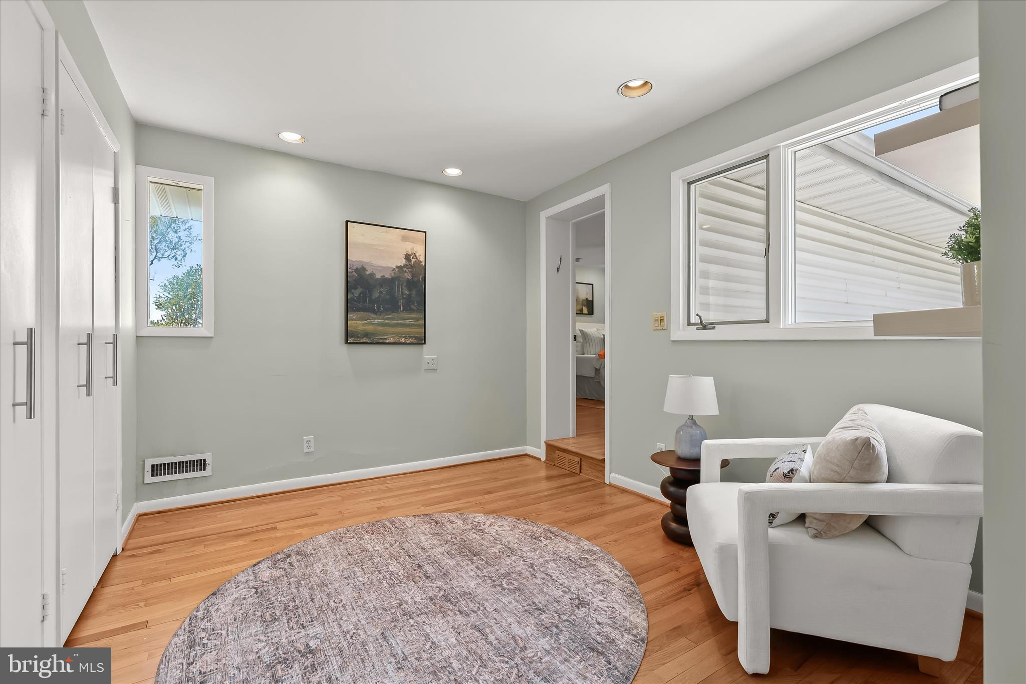 LONG MEADOW ESTATES - Residential