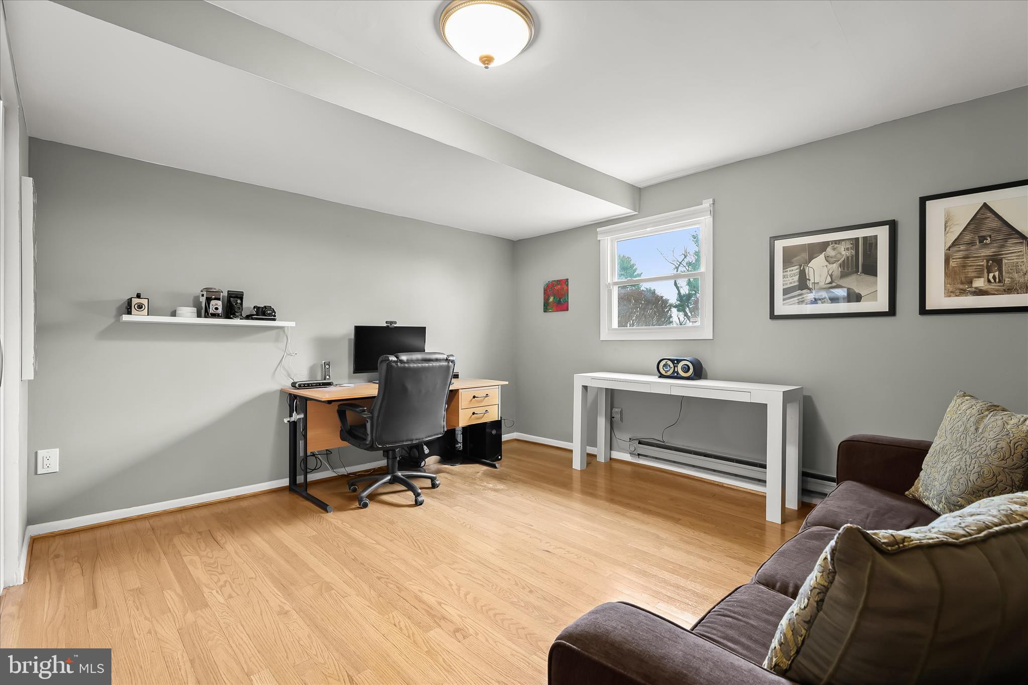 LONG MEADOW ESTATES - Residential