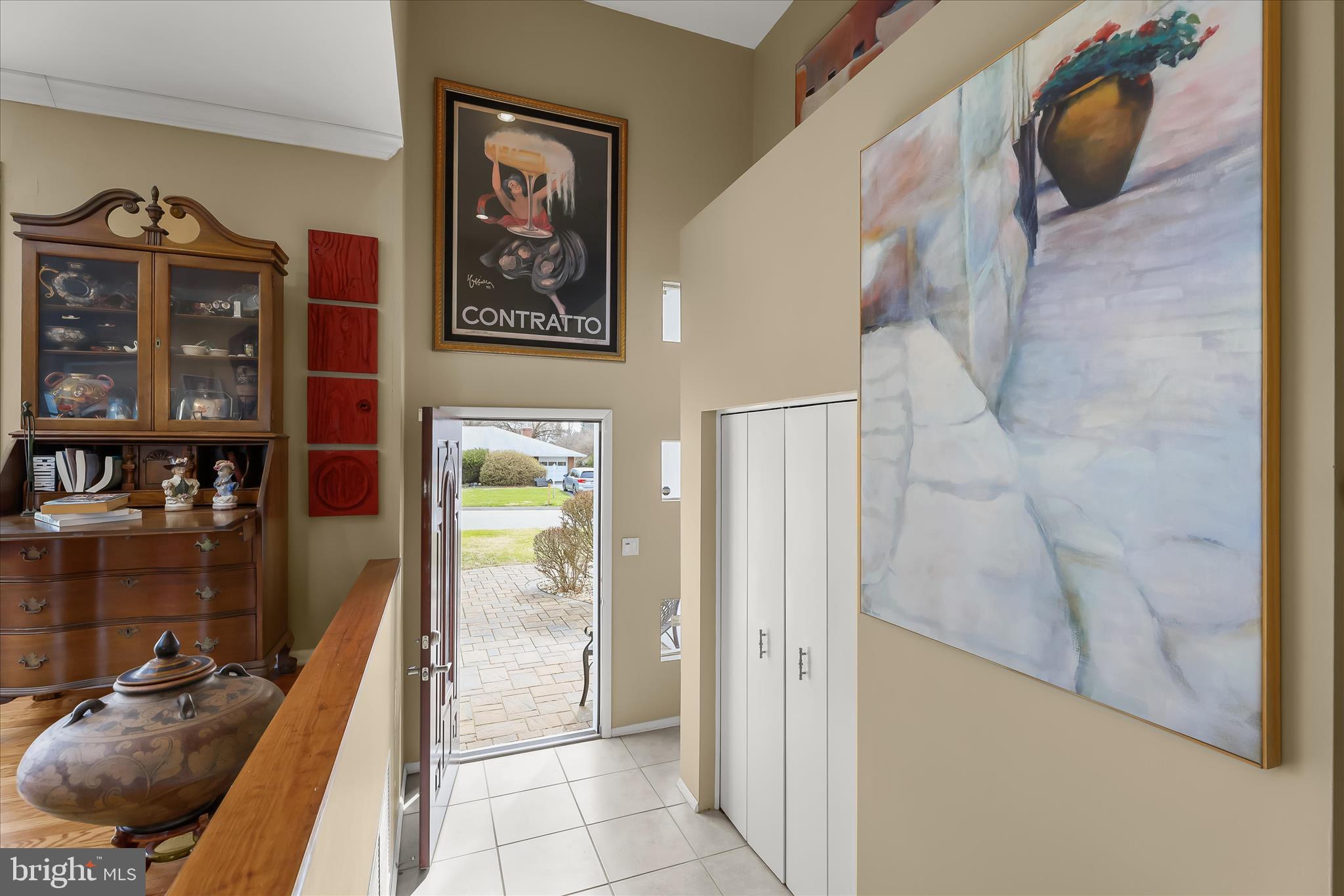 LONG MEADOW ESTATES - Residential