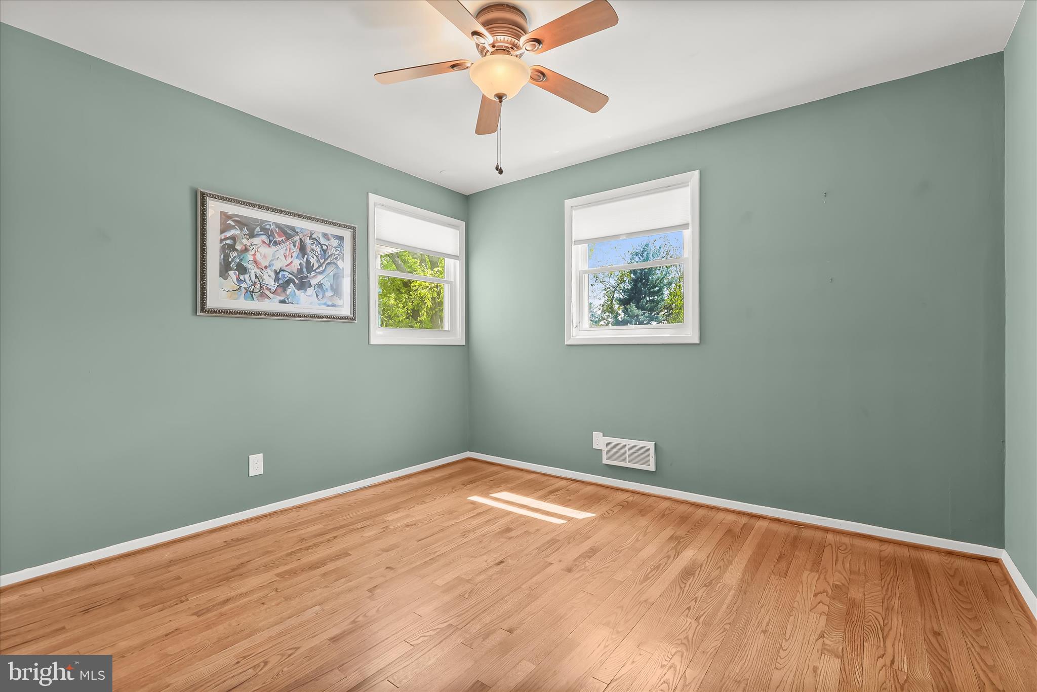 LONG MEADOW ESTATES - Residential