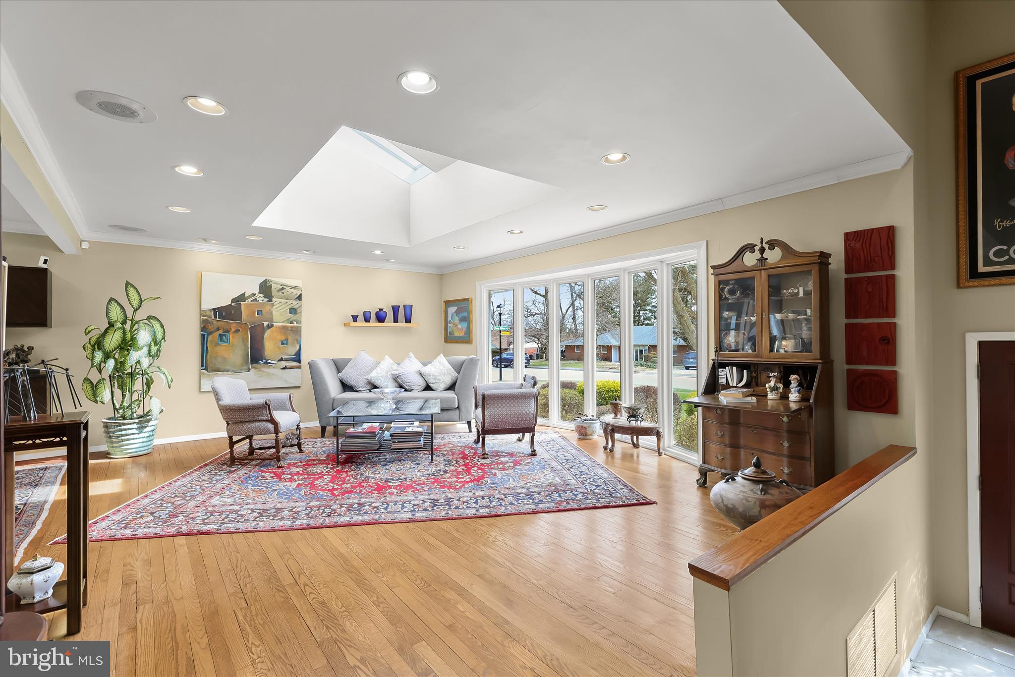 LONG MEADOW ESTATES - Residential