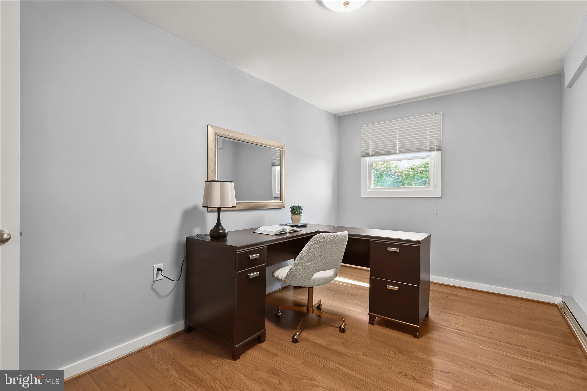 LONG MEADOW ESTATES - Residential