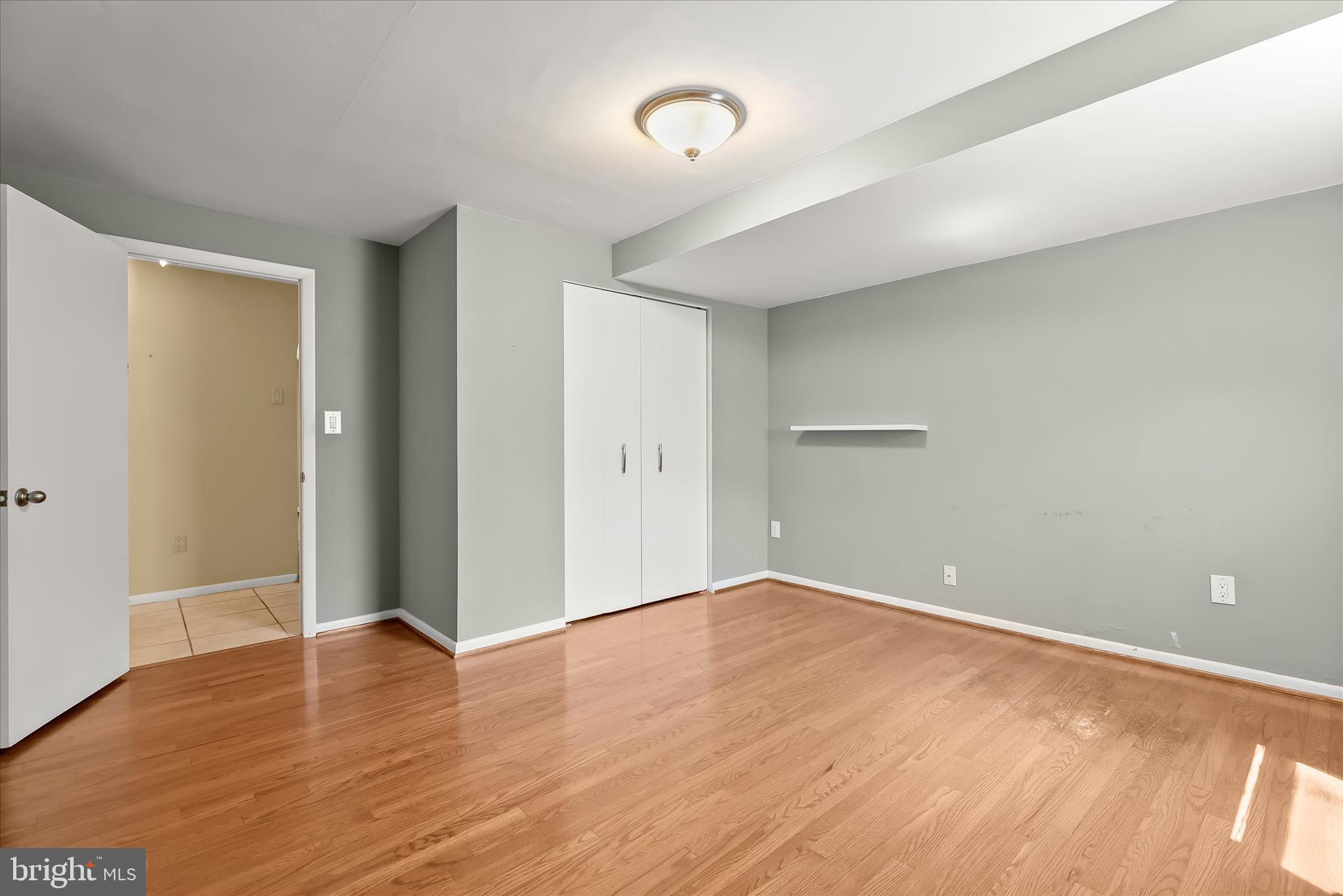 LONG MEADOW ESTATES - Residential