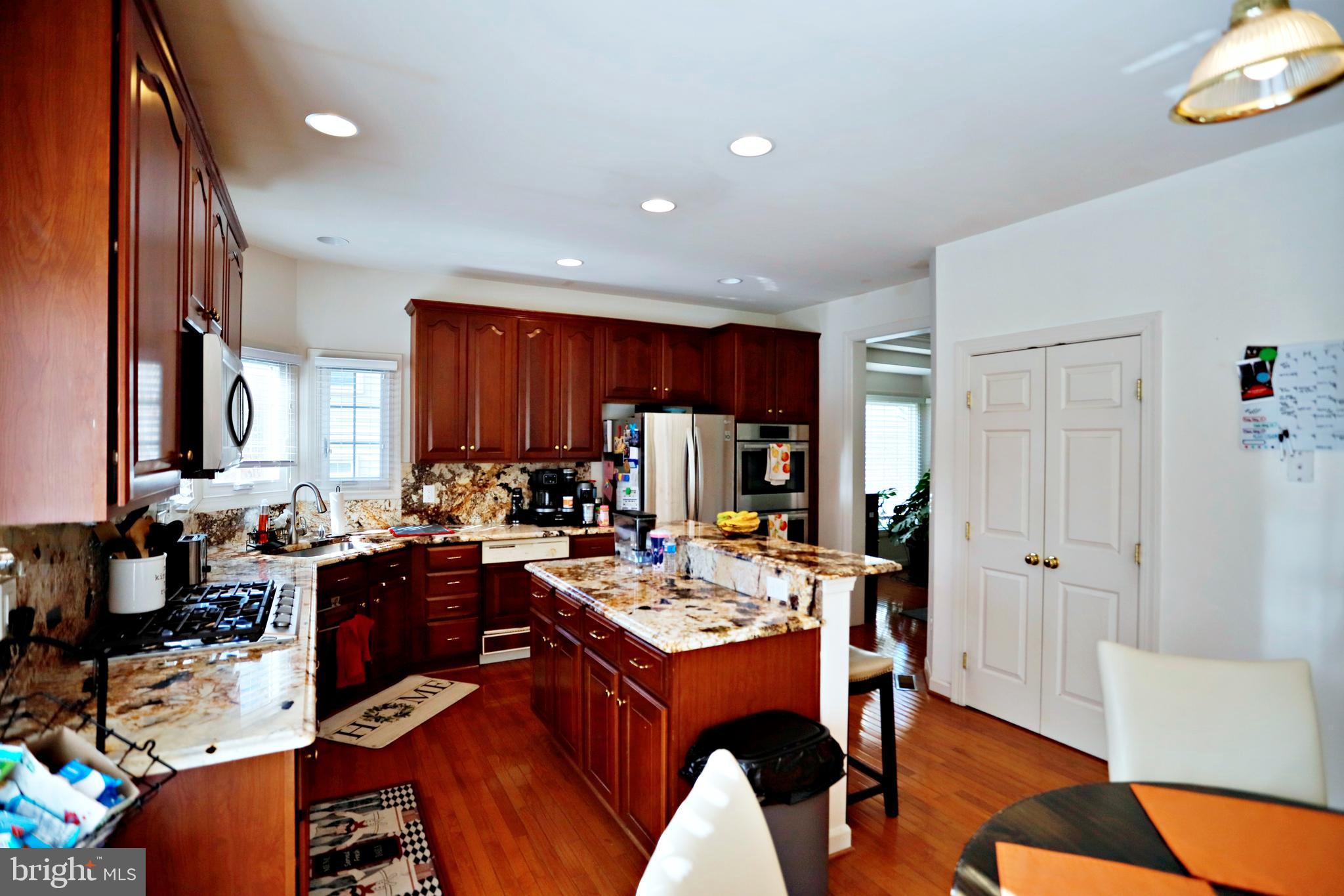 JAMES CREEK - Residential Lease