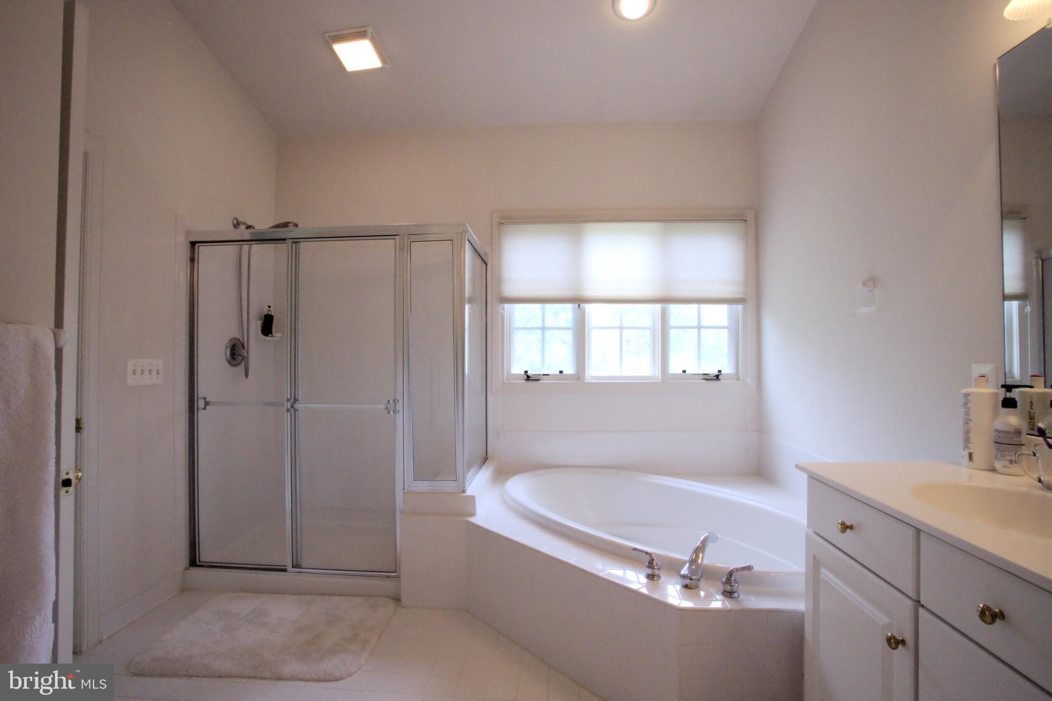 JAMES CREEK - Residential Lease