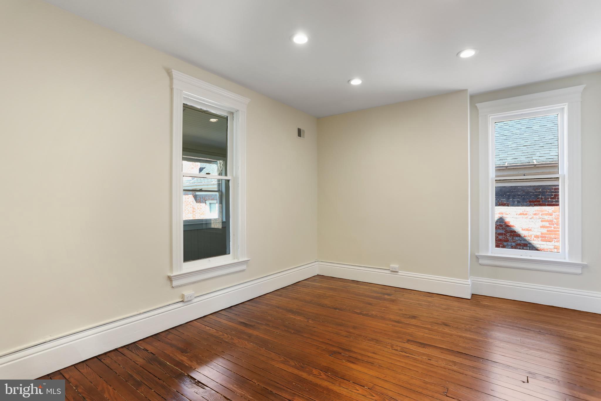 CITY OF MARTINSBURG - Commercial Lease