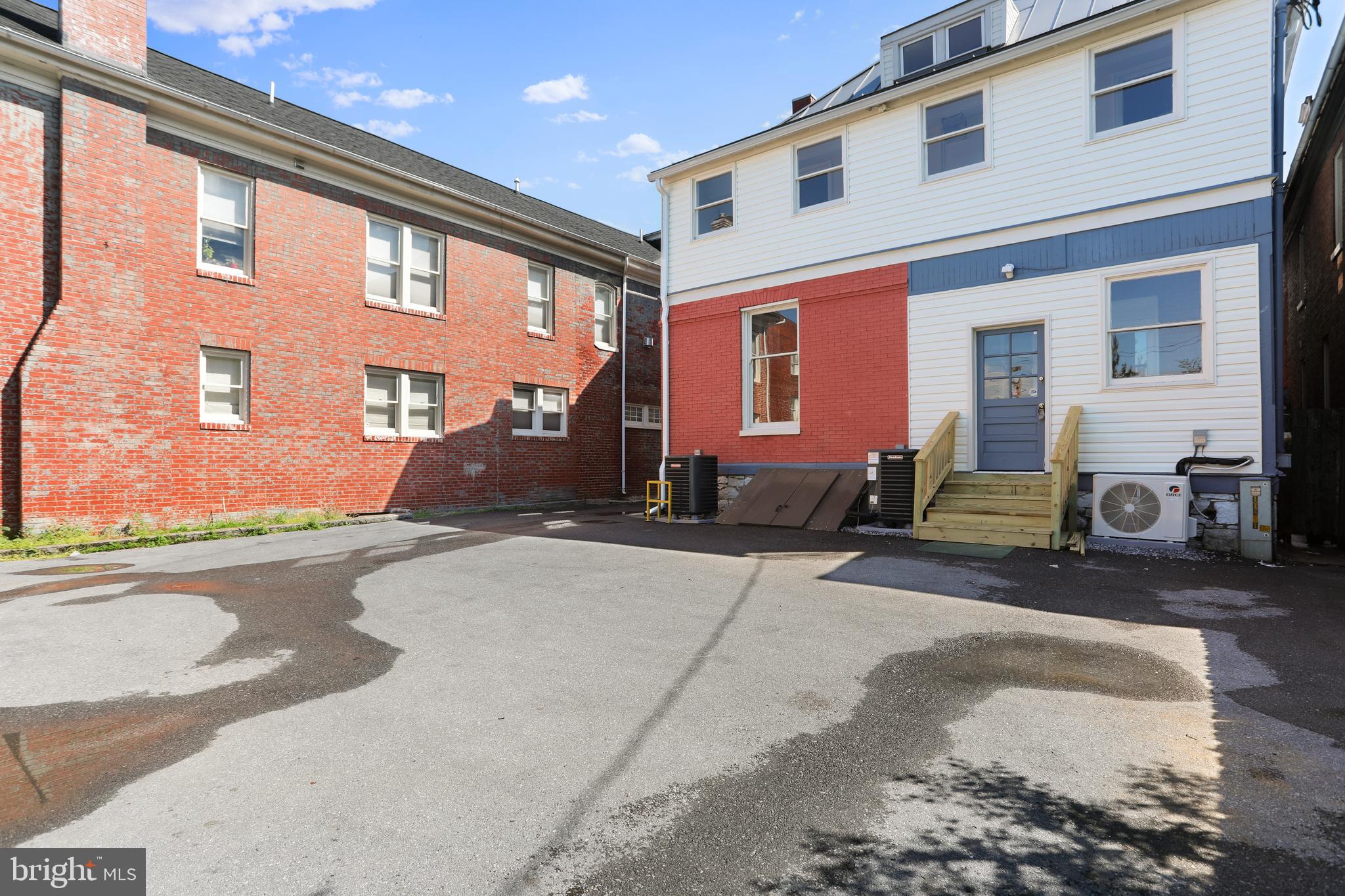 CITY OF MARTINSBURG - Commercial Lease