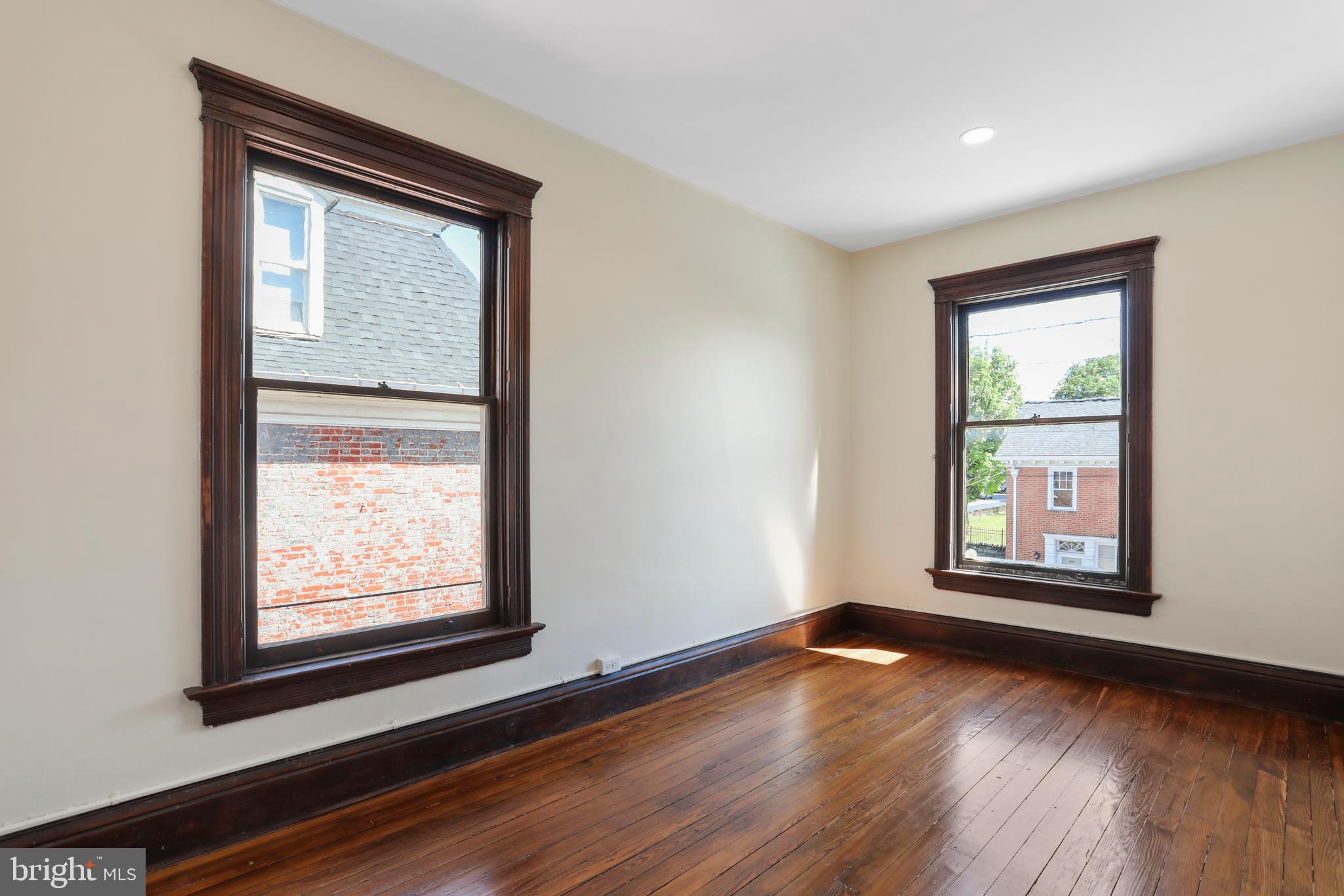 CITY OF MARTINSBURG - Commercial Lease