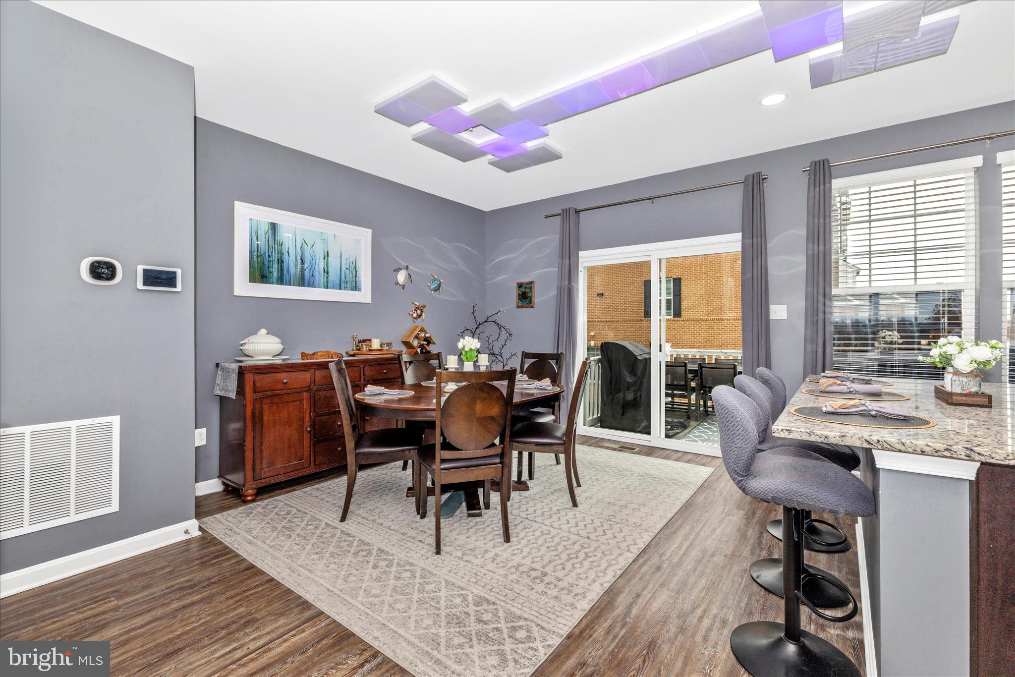 WESTVIEW SOUTH - Residential