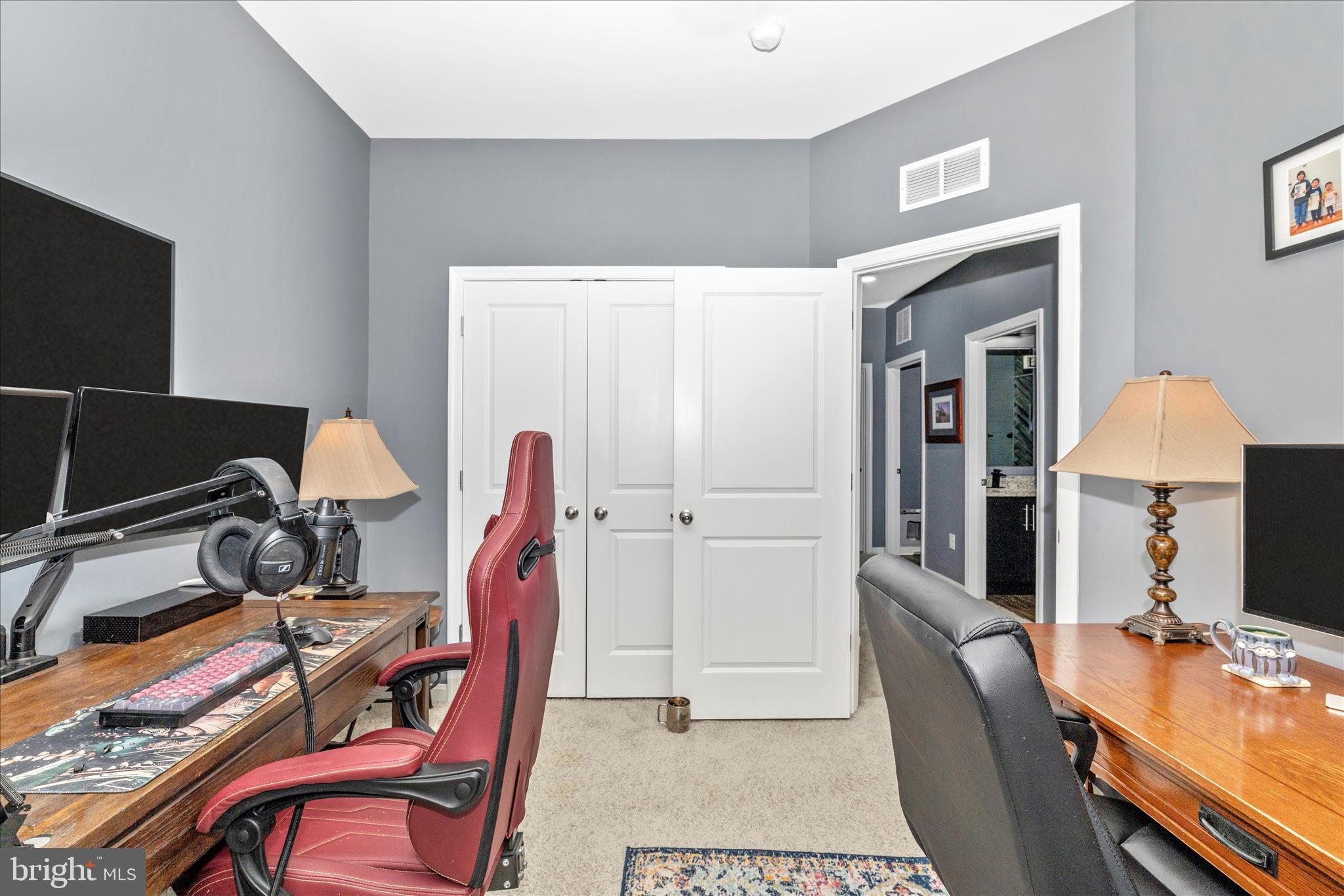 WESTVIEW SOUTH - Residential